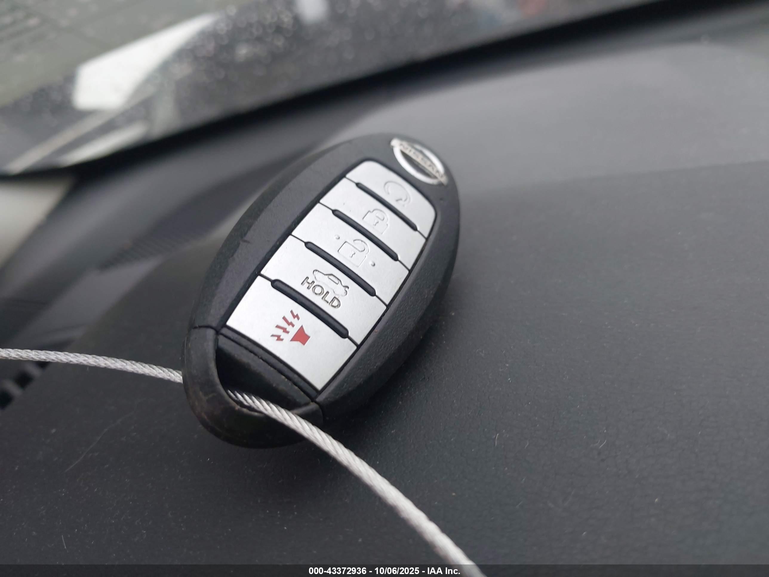 NISSAN ALTIMA image 11