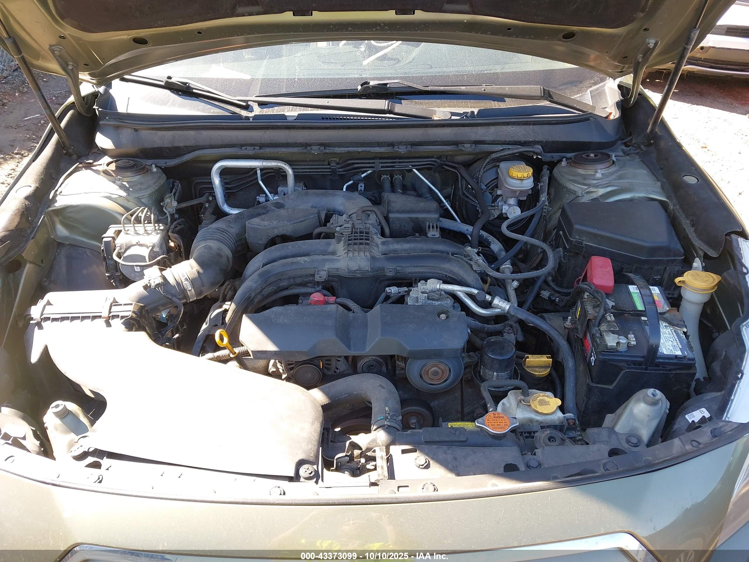 SUBARU OUTBACK image 10