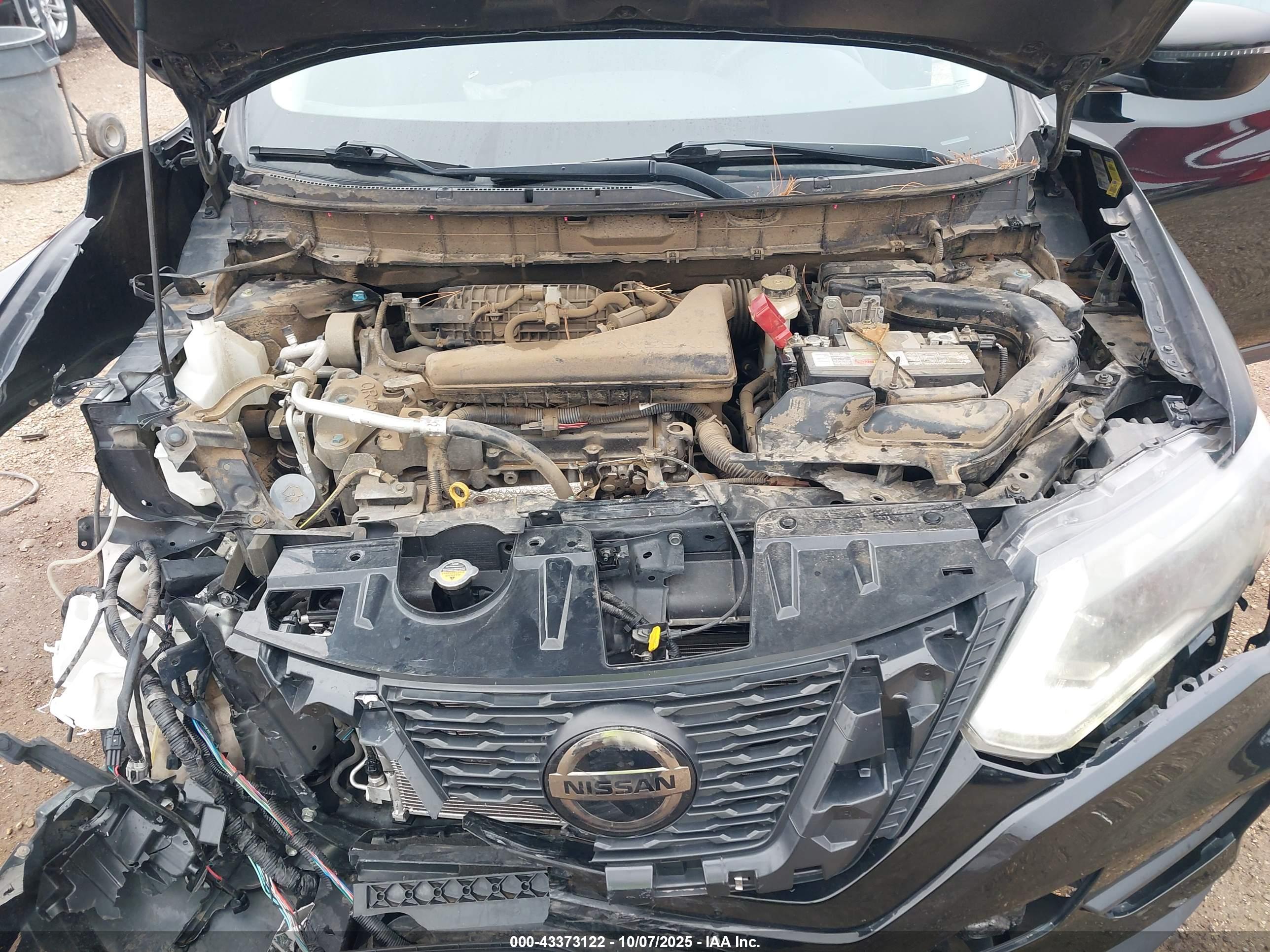 NISSAN ROGUE image 10