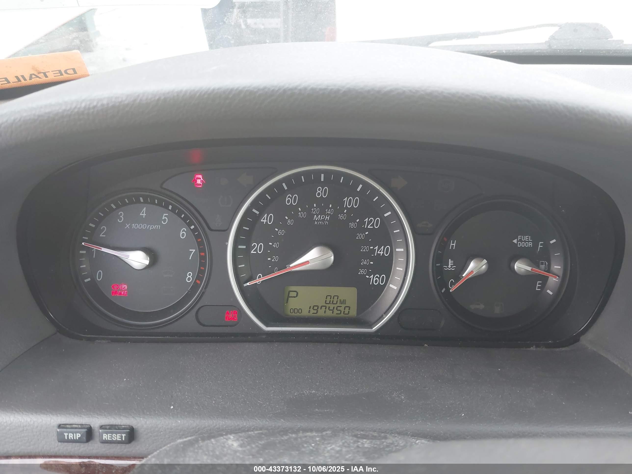 HYUNDAI SONATA image 7