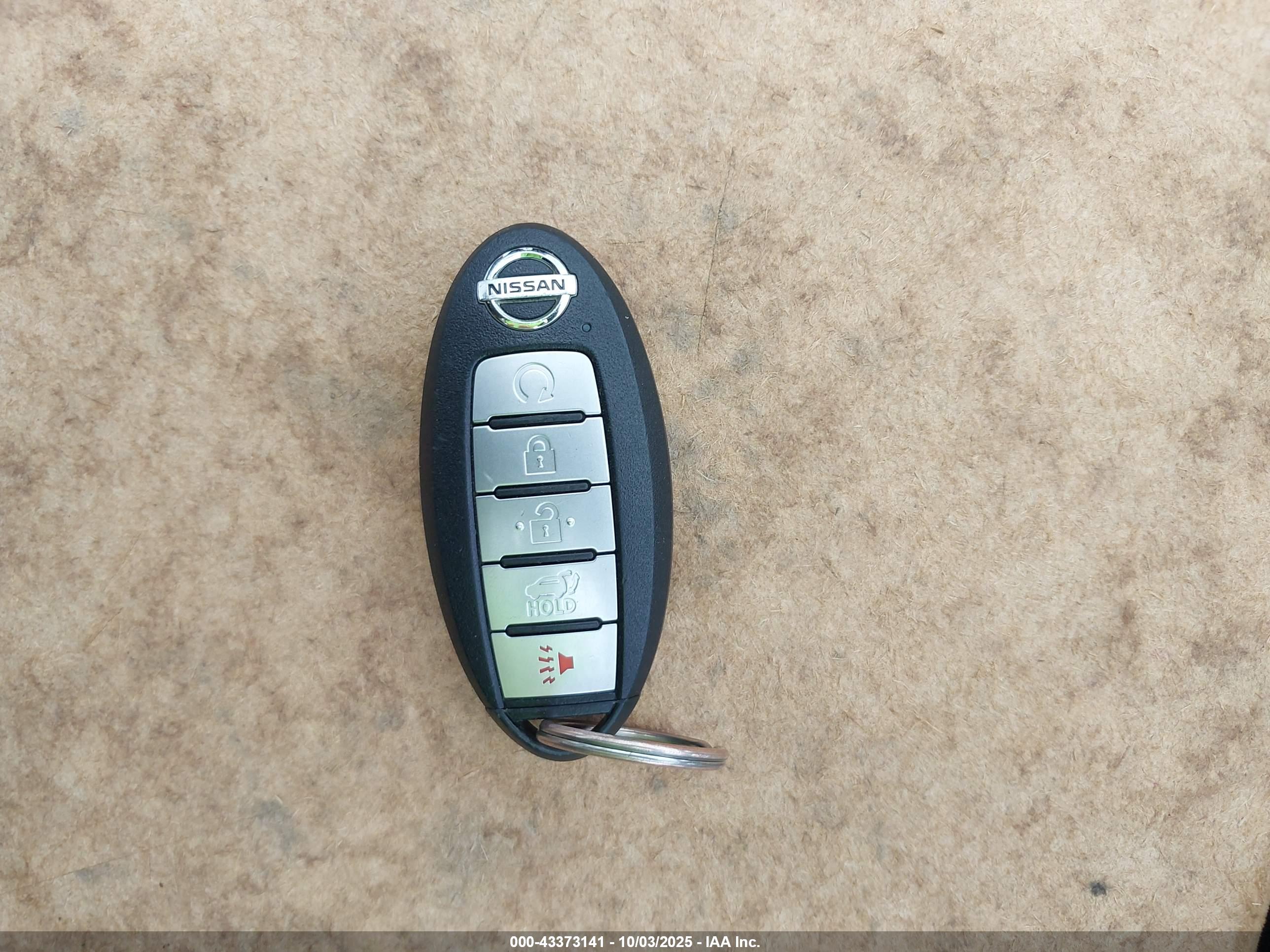 NISSAN ROGUE image 11