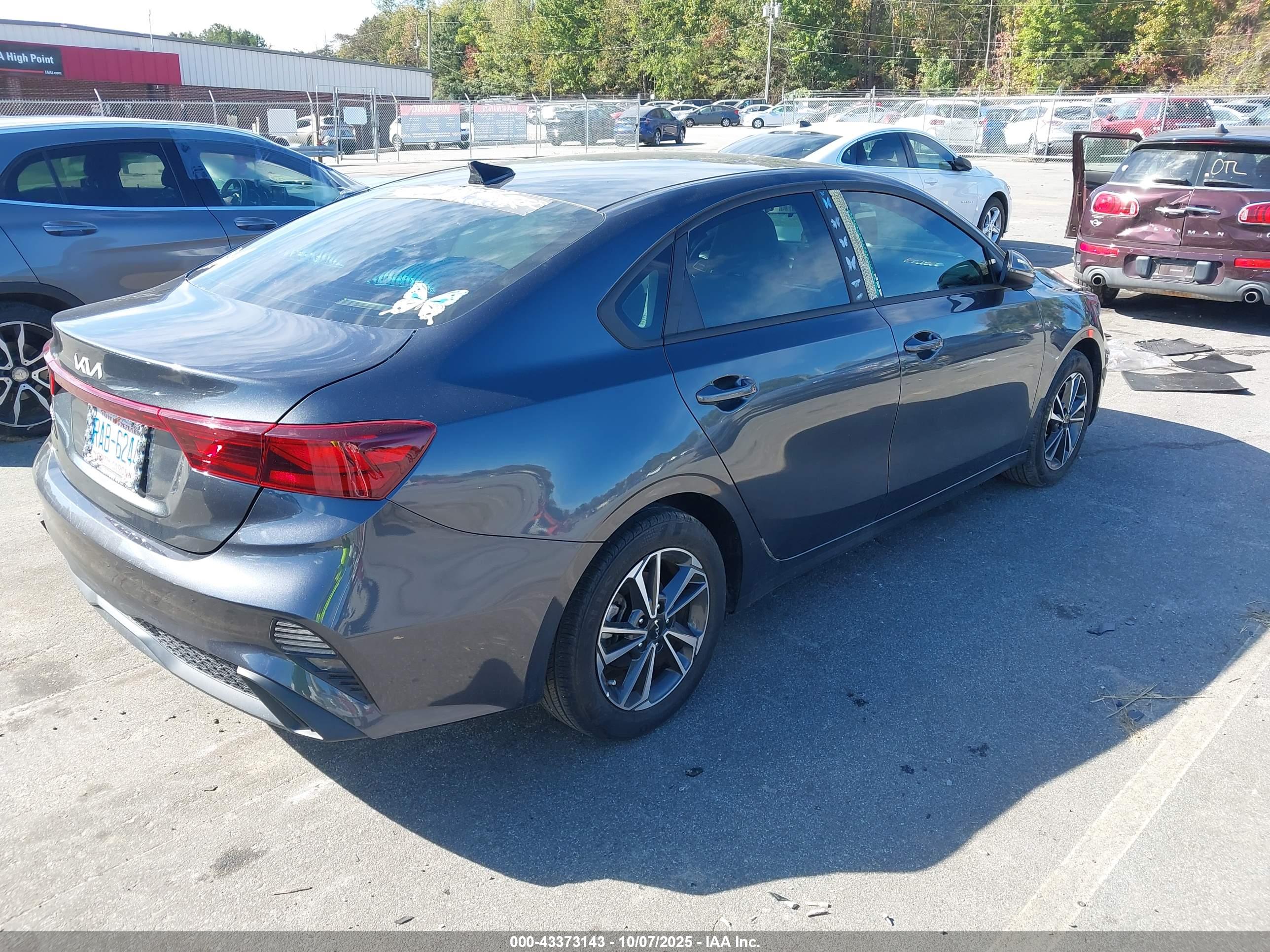 KIA FORTE image 4