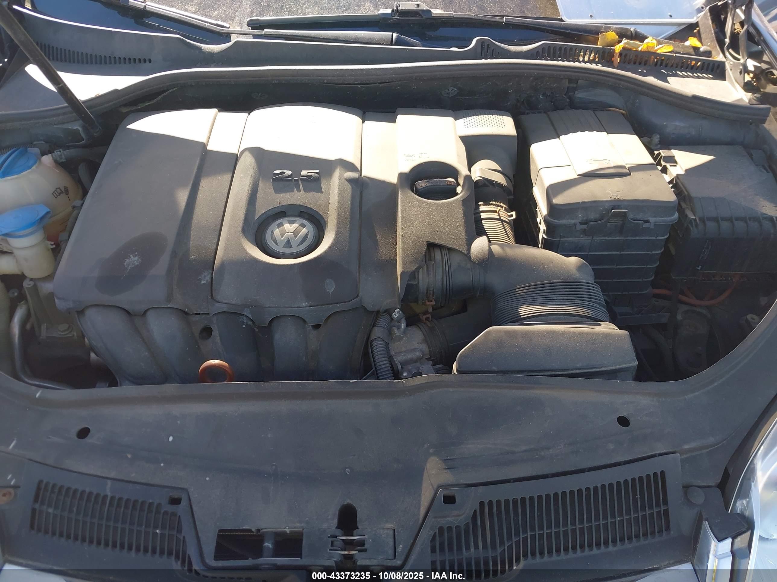 VOLKSWAGEN JETTA image 10