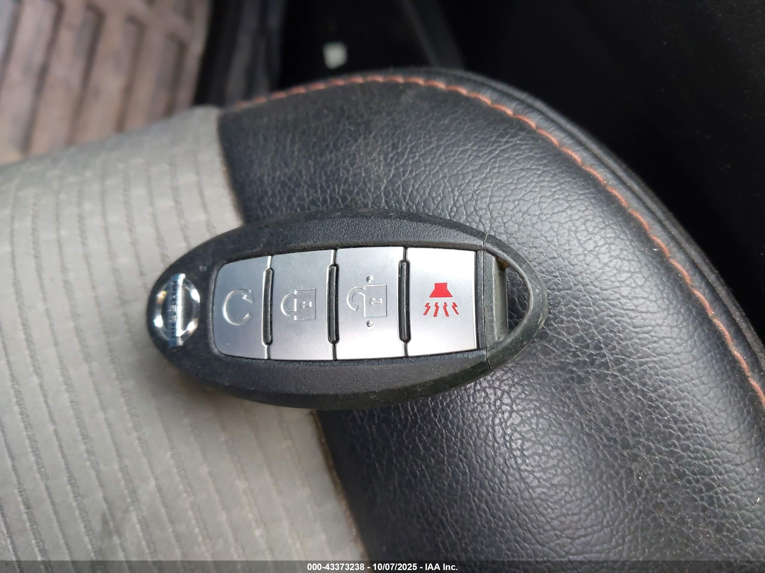 NISSAN PATHFINDER image 11