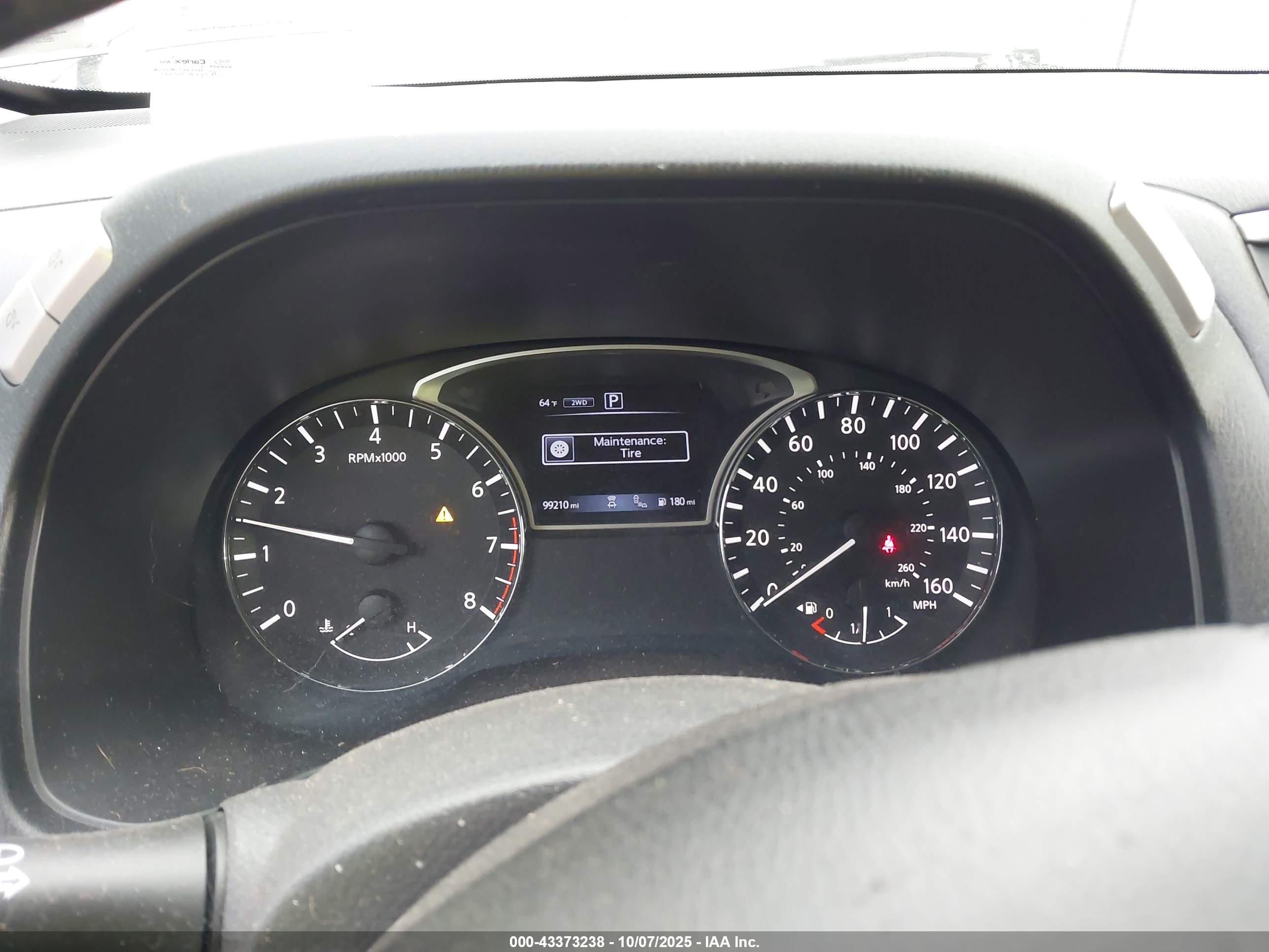 NISSAN PATHFINDER image 7