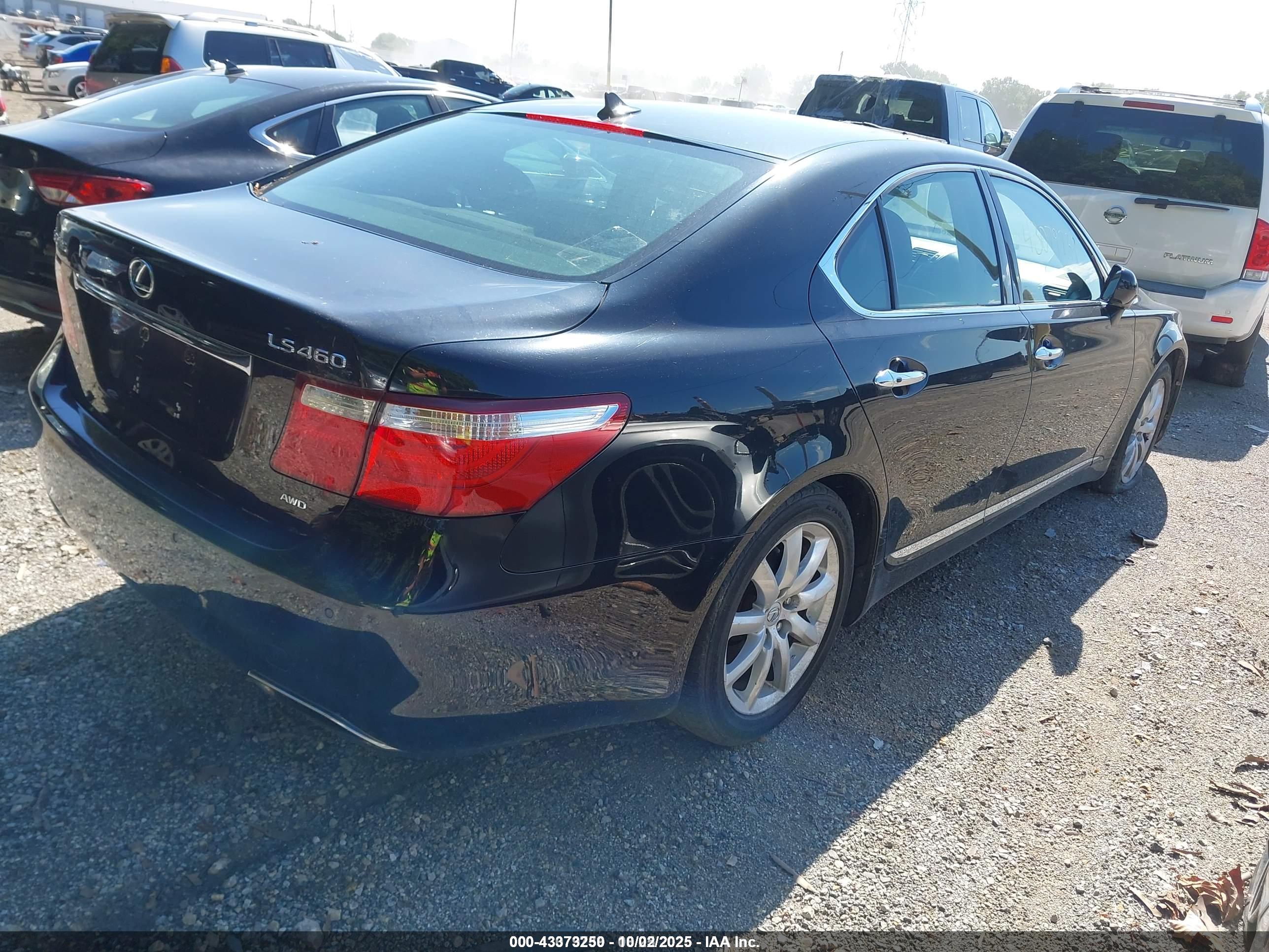 LEXUS LS image 4