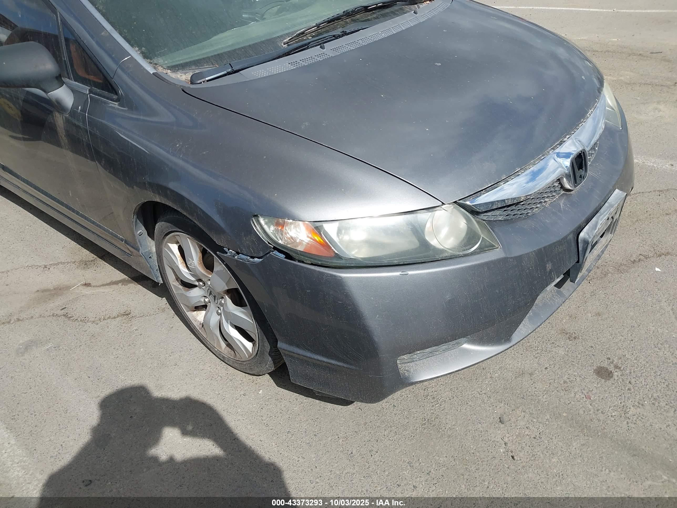 HONDA CIVIC image 6