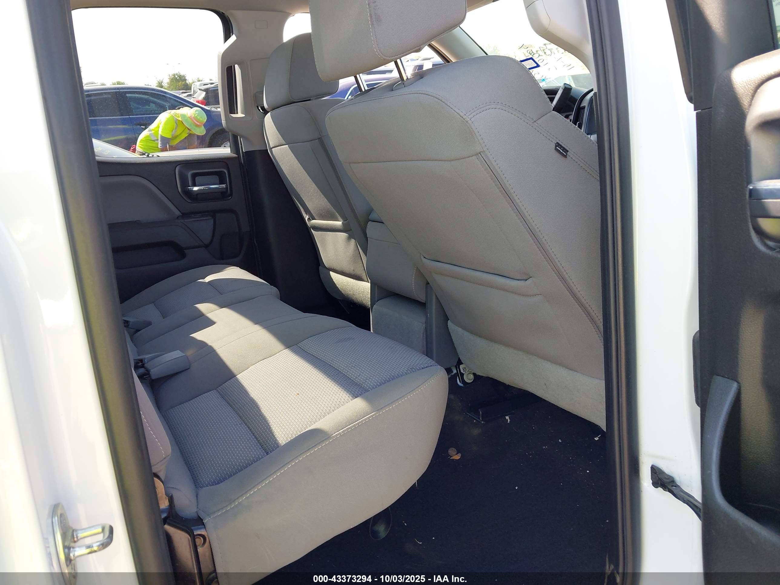 GMC SIERRA image 8