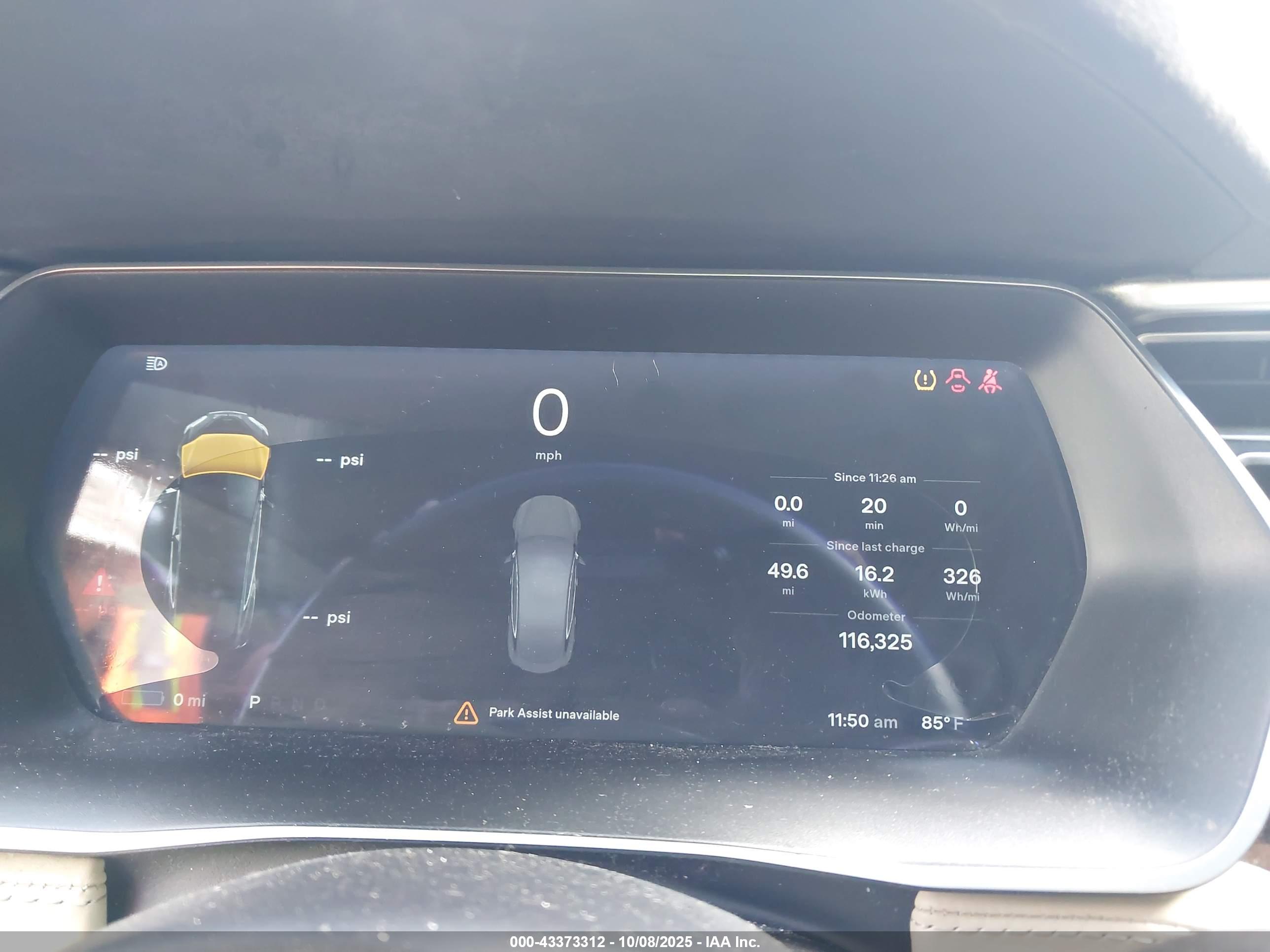 TESLA MODEL image 7