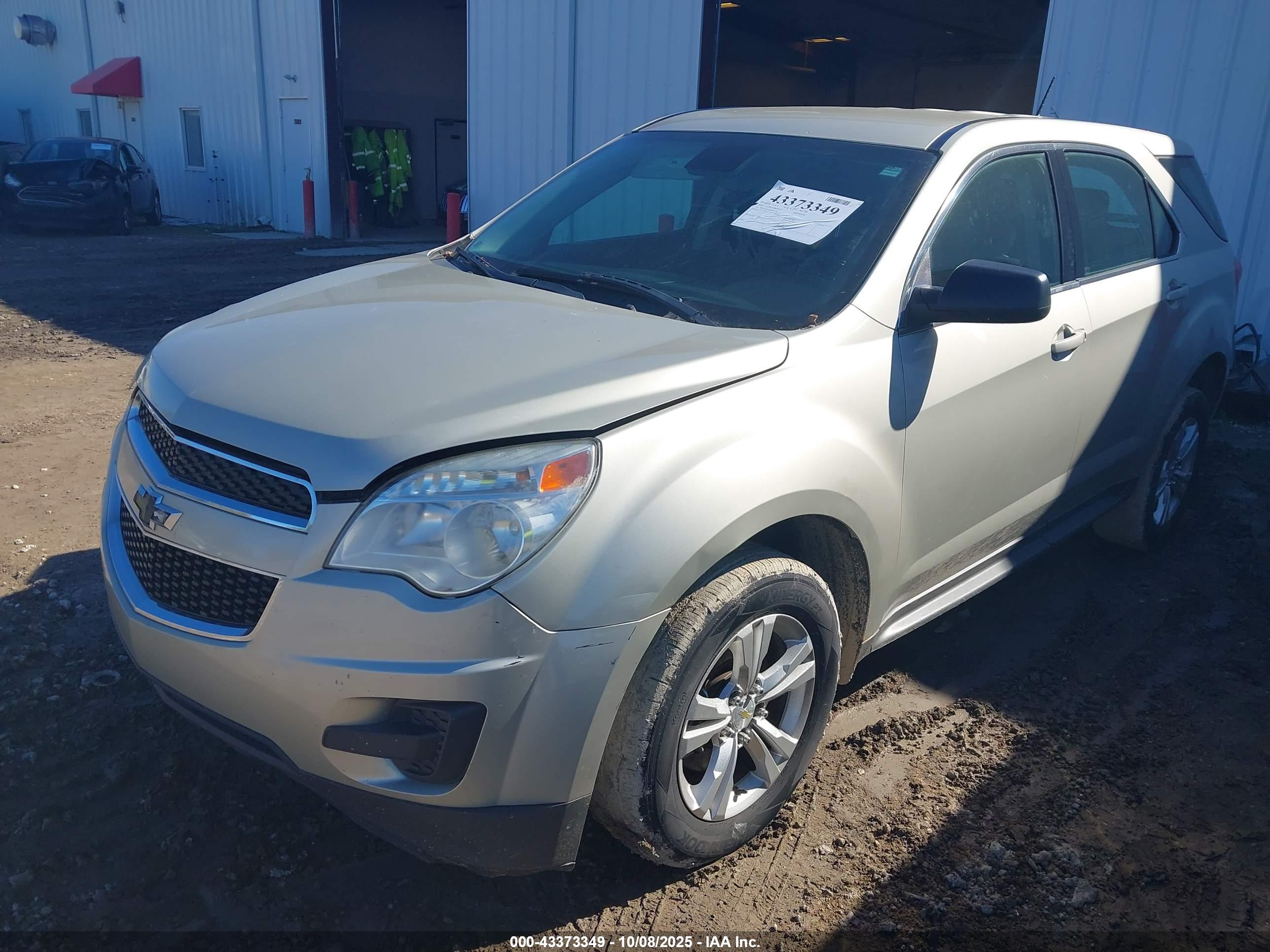 CHEVROLET EQUINOX image 6