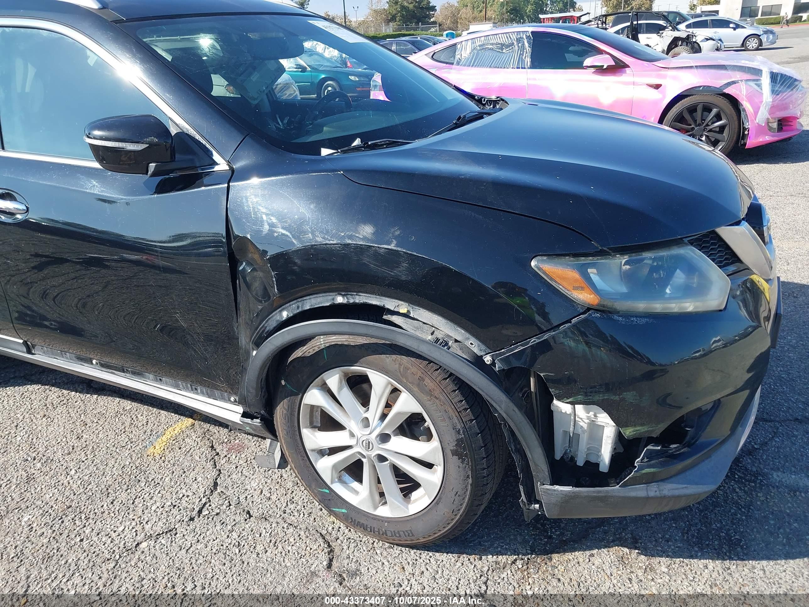 NISSAN ROGUE image 6