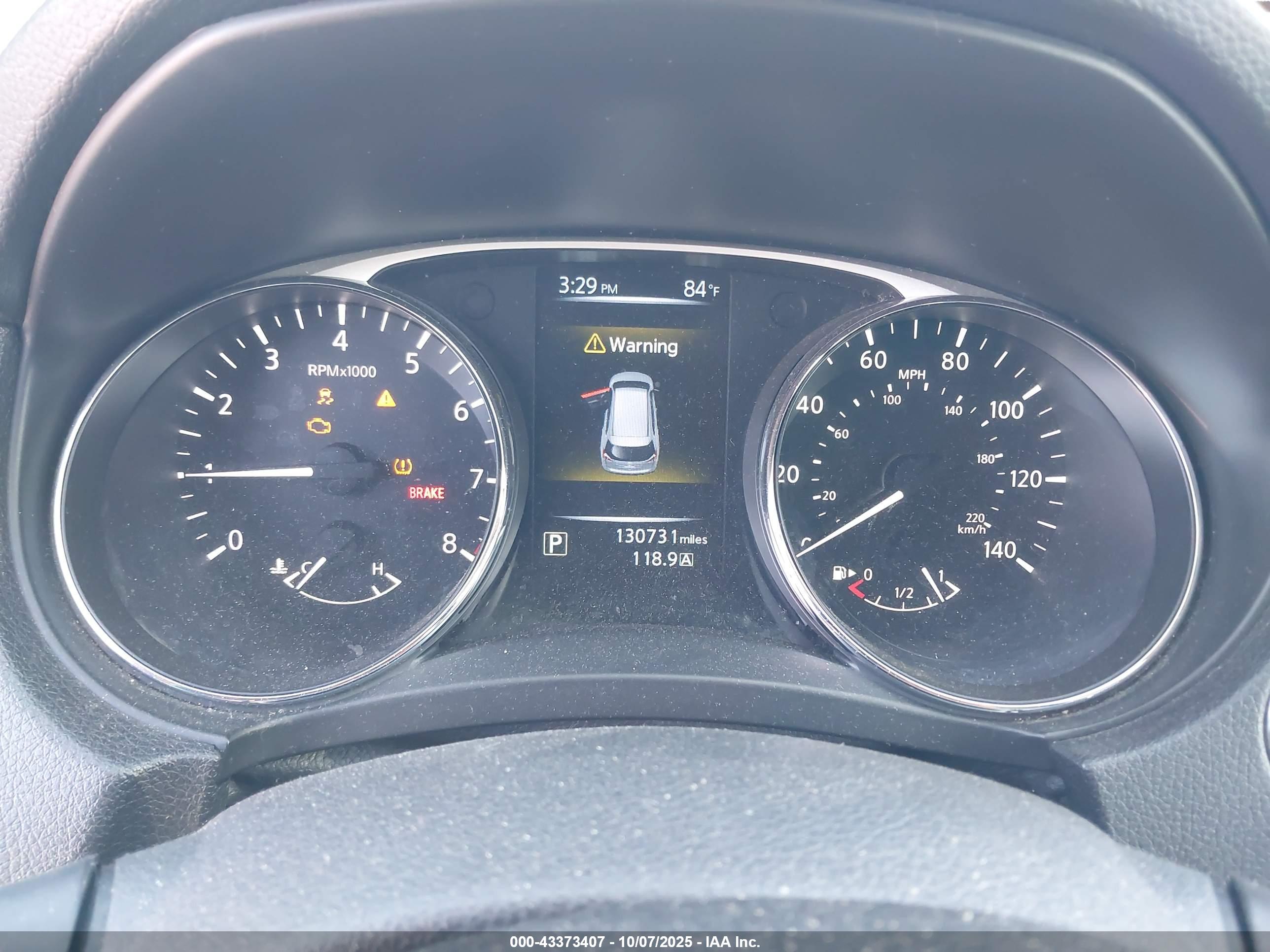 NISSAN ROGUE image 7
