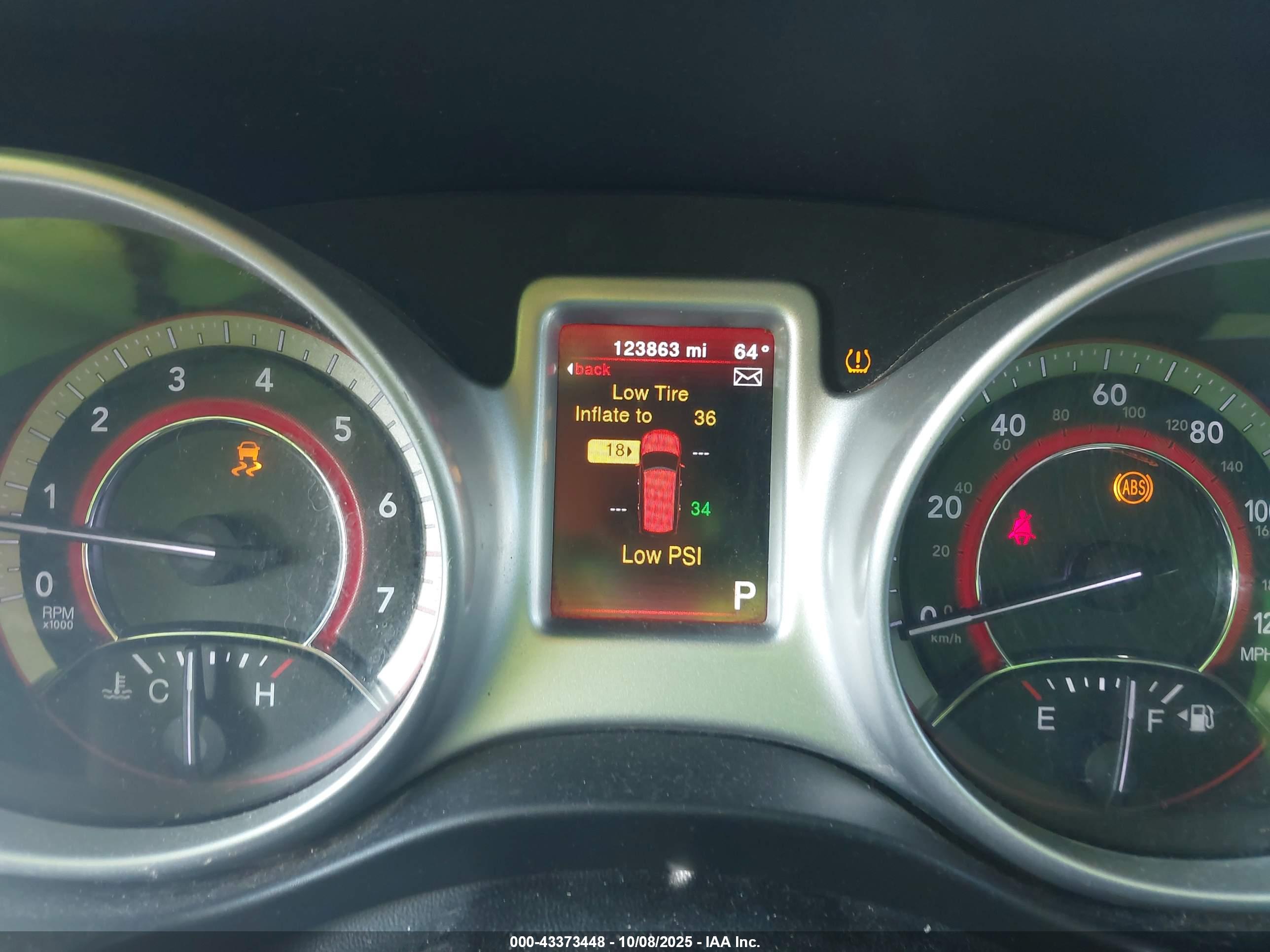 DODGE JOURNEY image 7