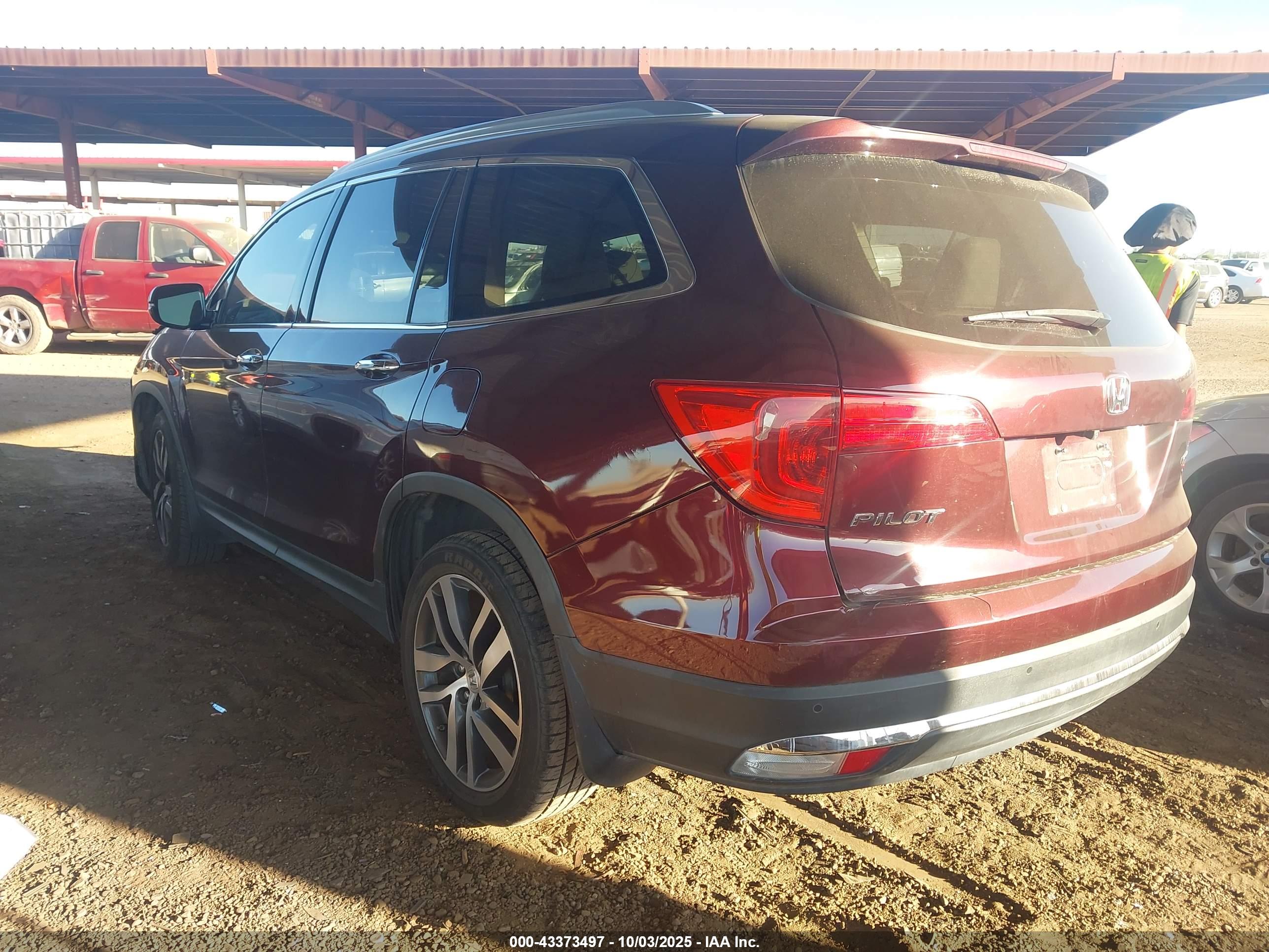 HONDA PILOT image 3