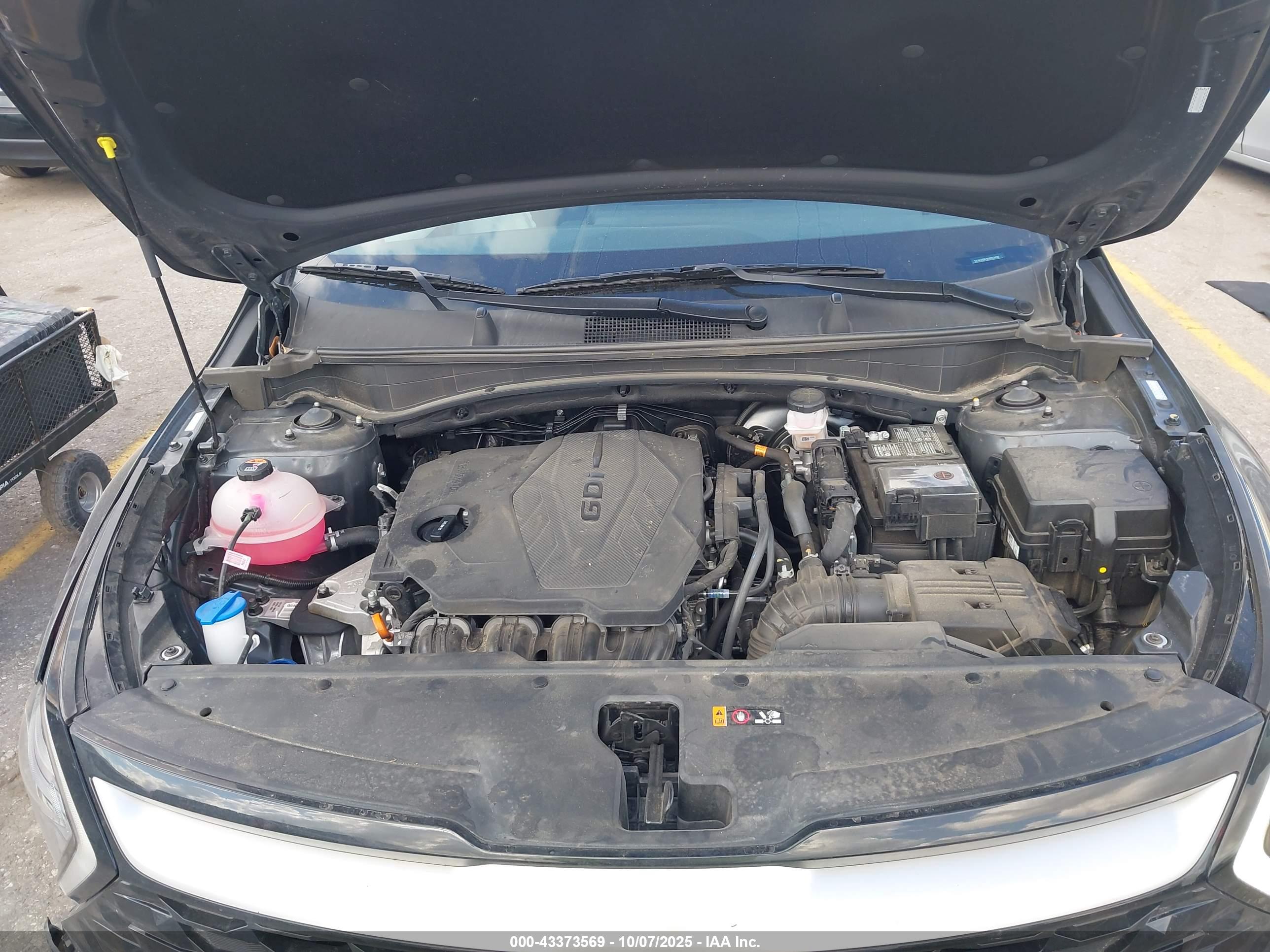 KIA SPORTAGE image 10