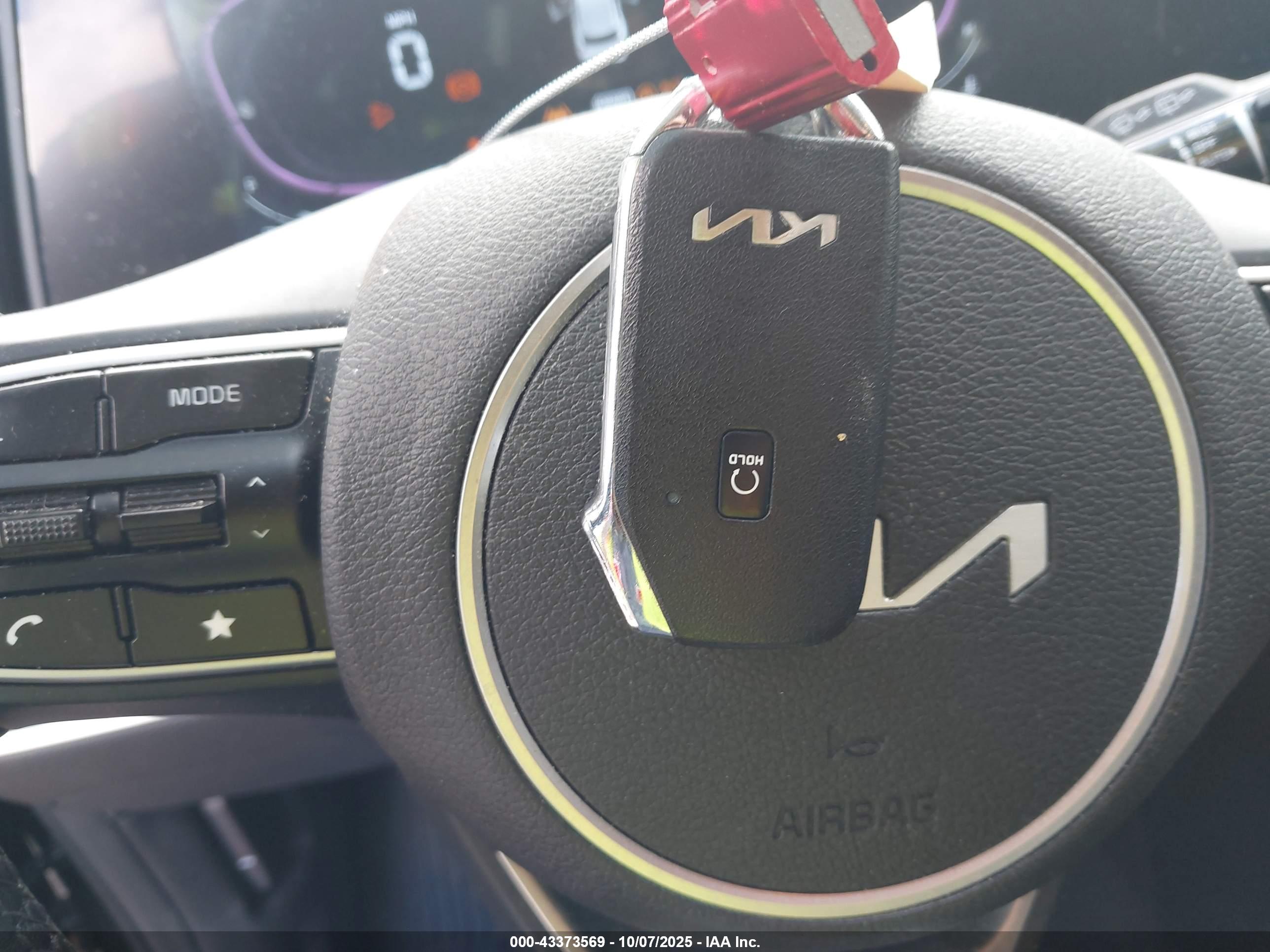KIA SPORTAGE image 11