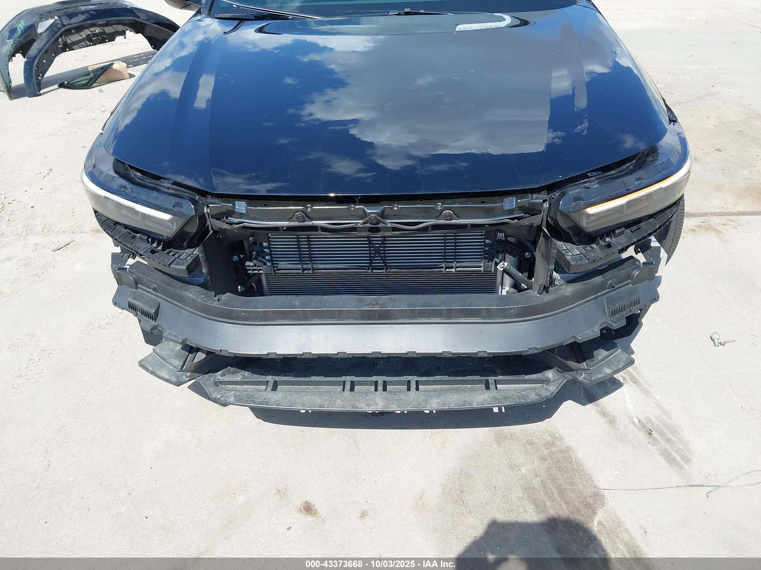 HONDA ACCORD image 6