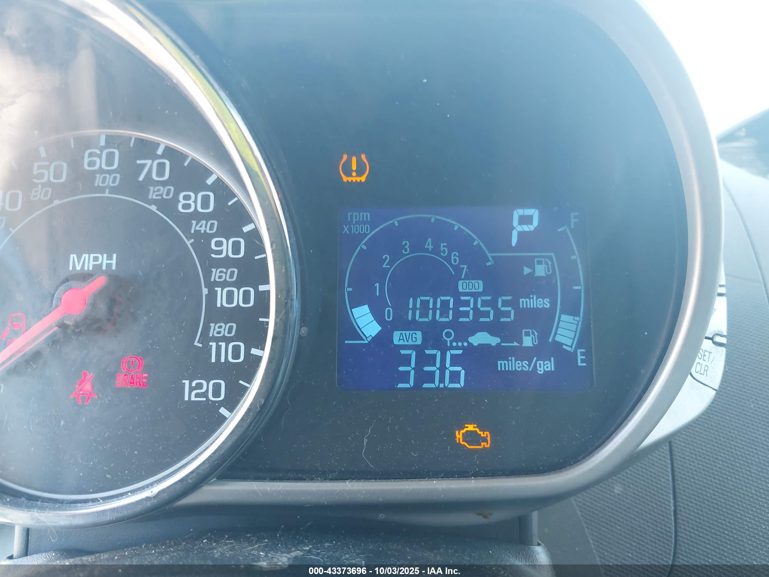 CHEVROLET SPARK image 7
