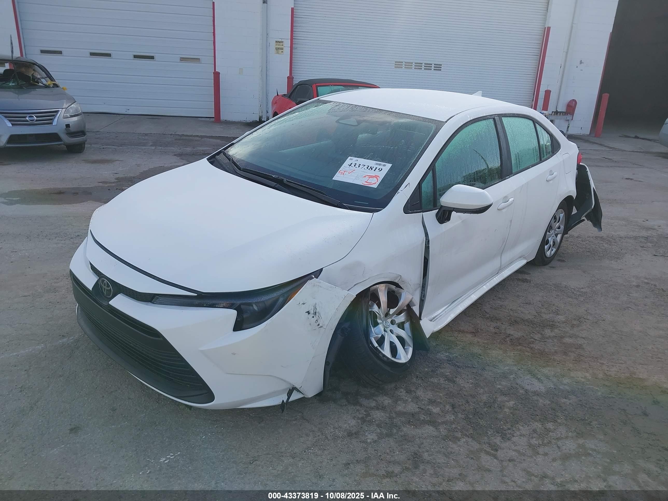 TOYOTA COROLLA image 2
