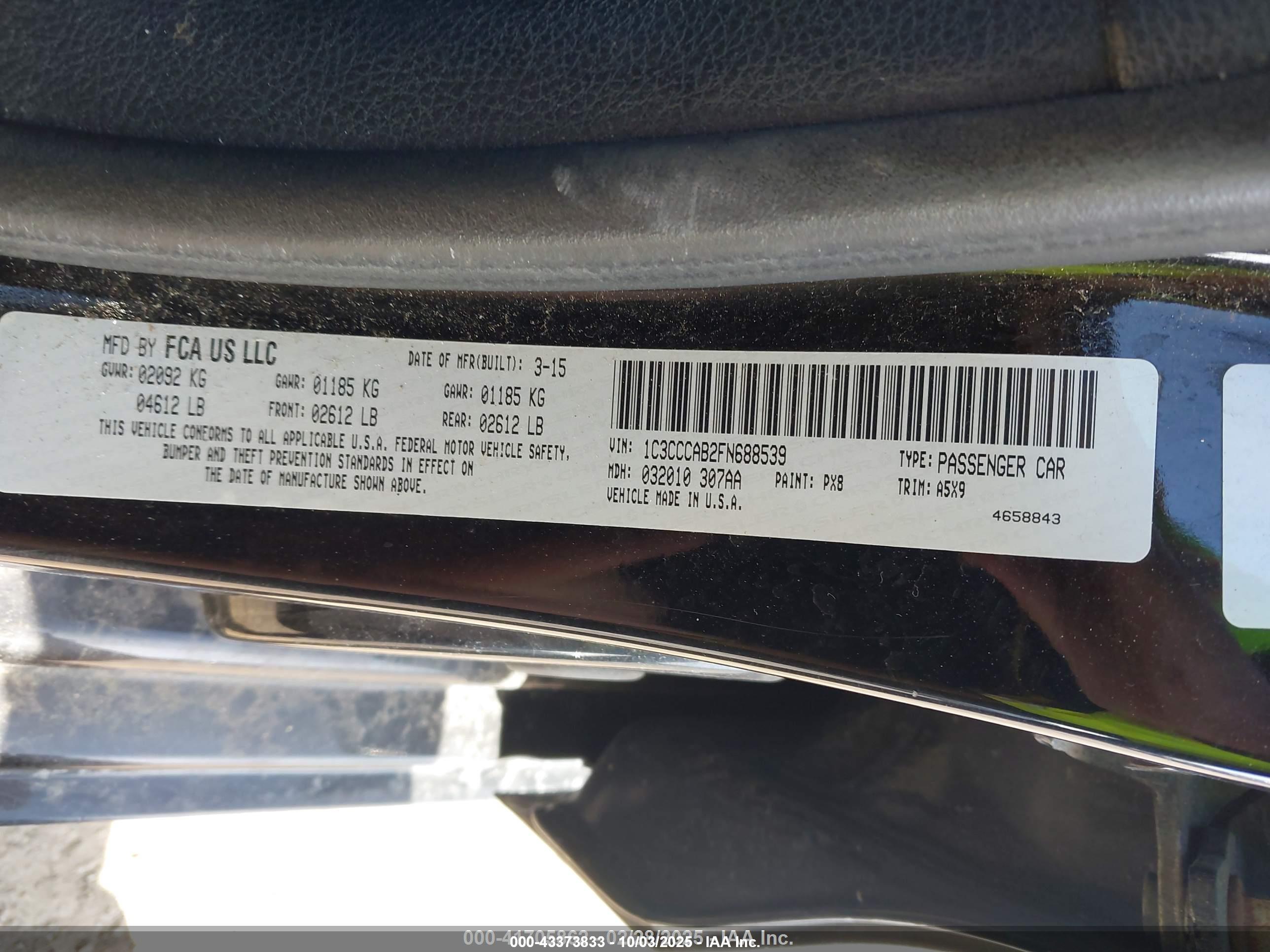 CHRYSLER 200 image 9