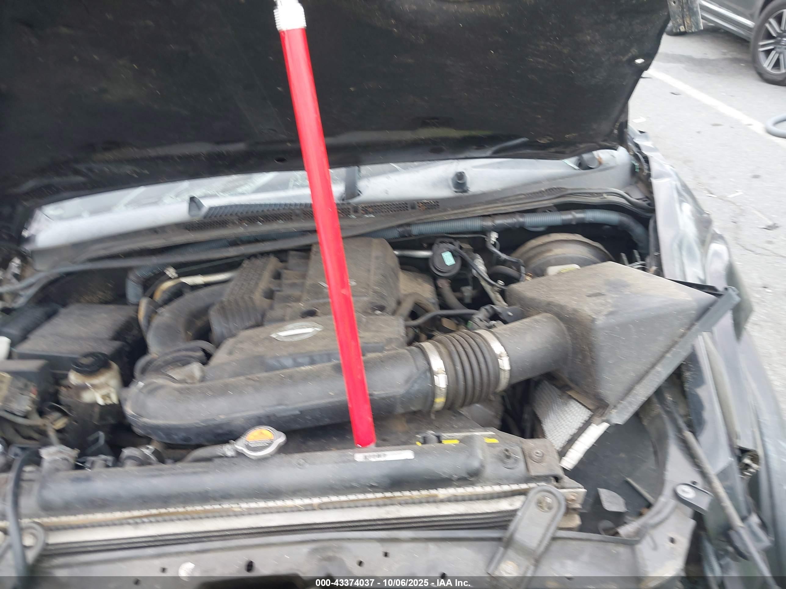 NISSAN PATHFINDER image 10