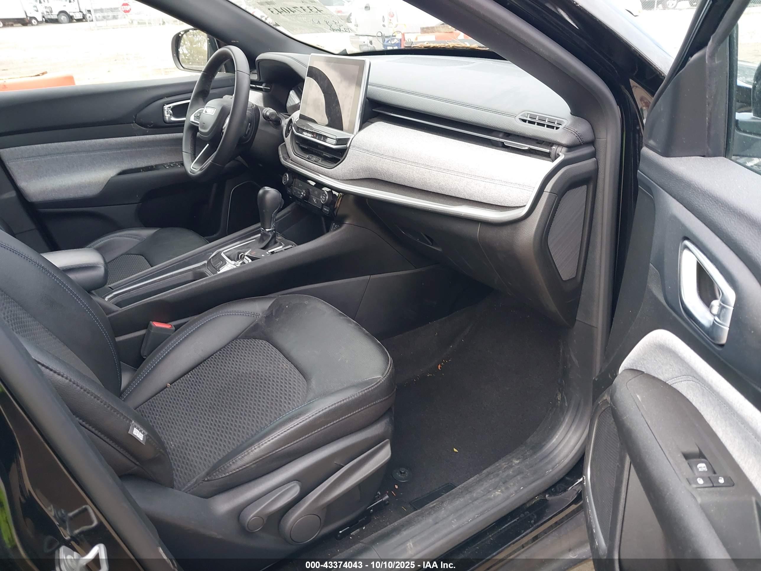 JEEP COMPASS image 5
