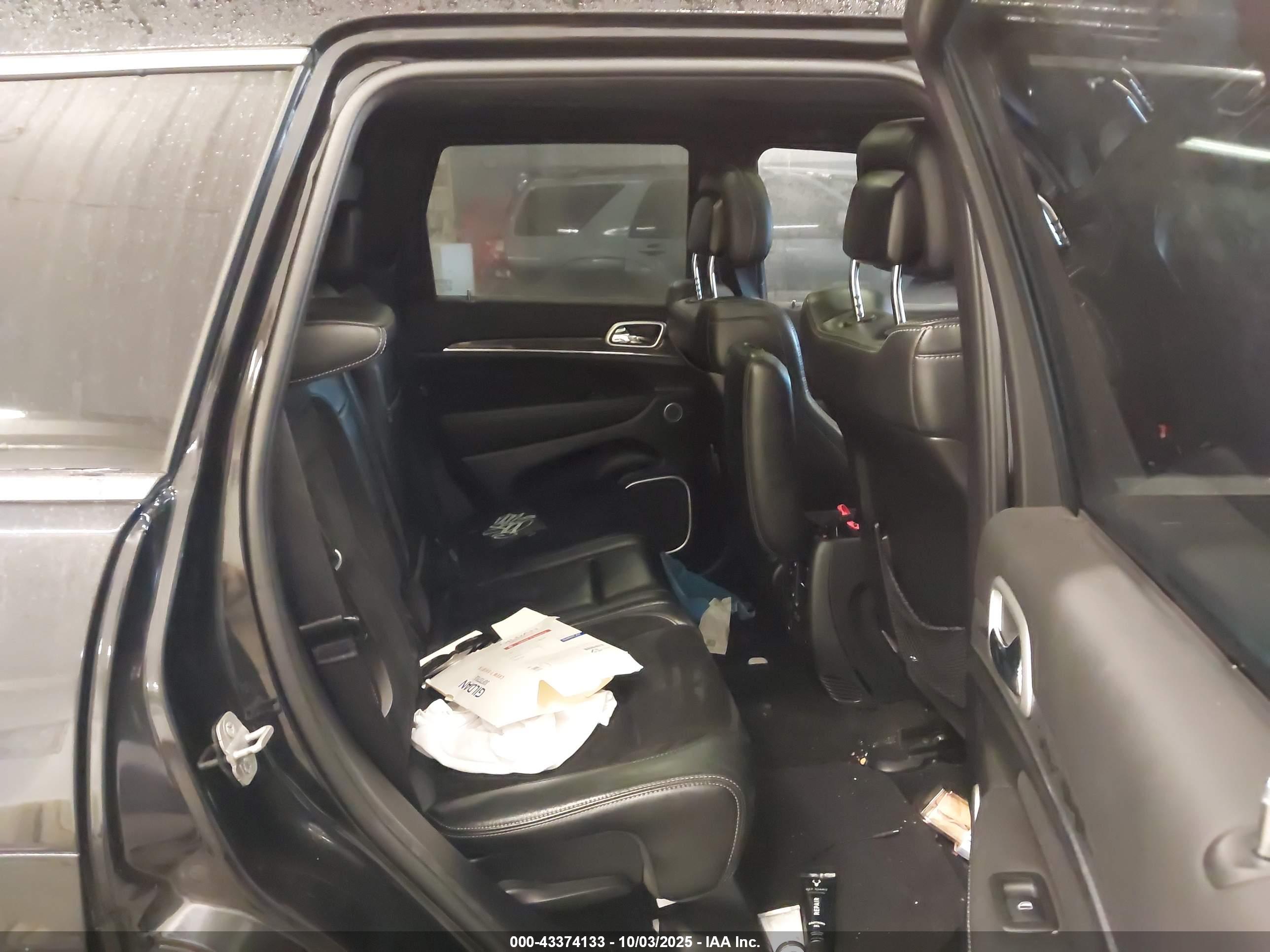 JEEP GRAND image 8