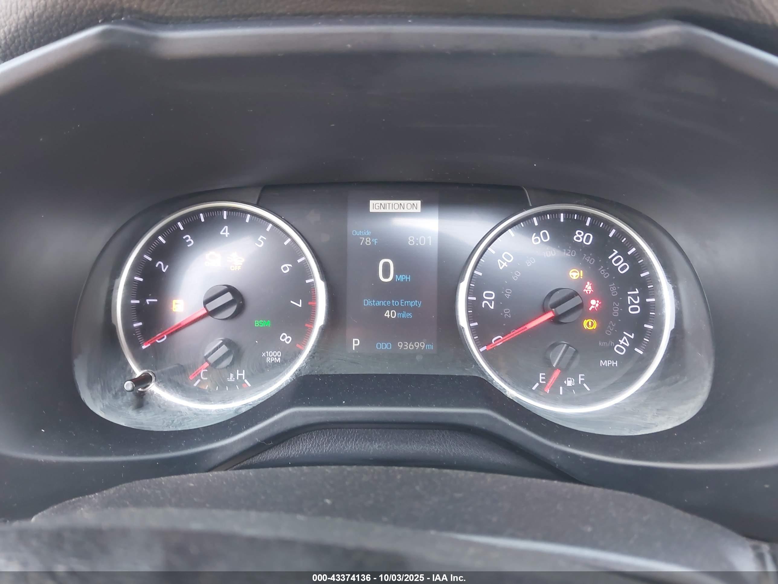 TOYOTA RAV4 image 7