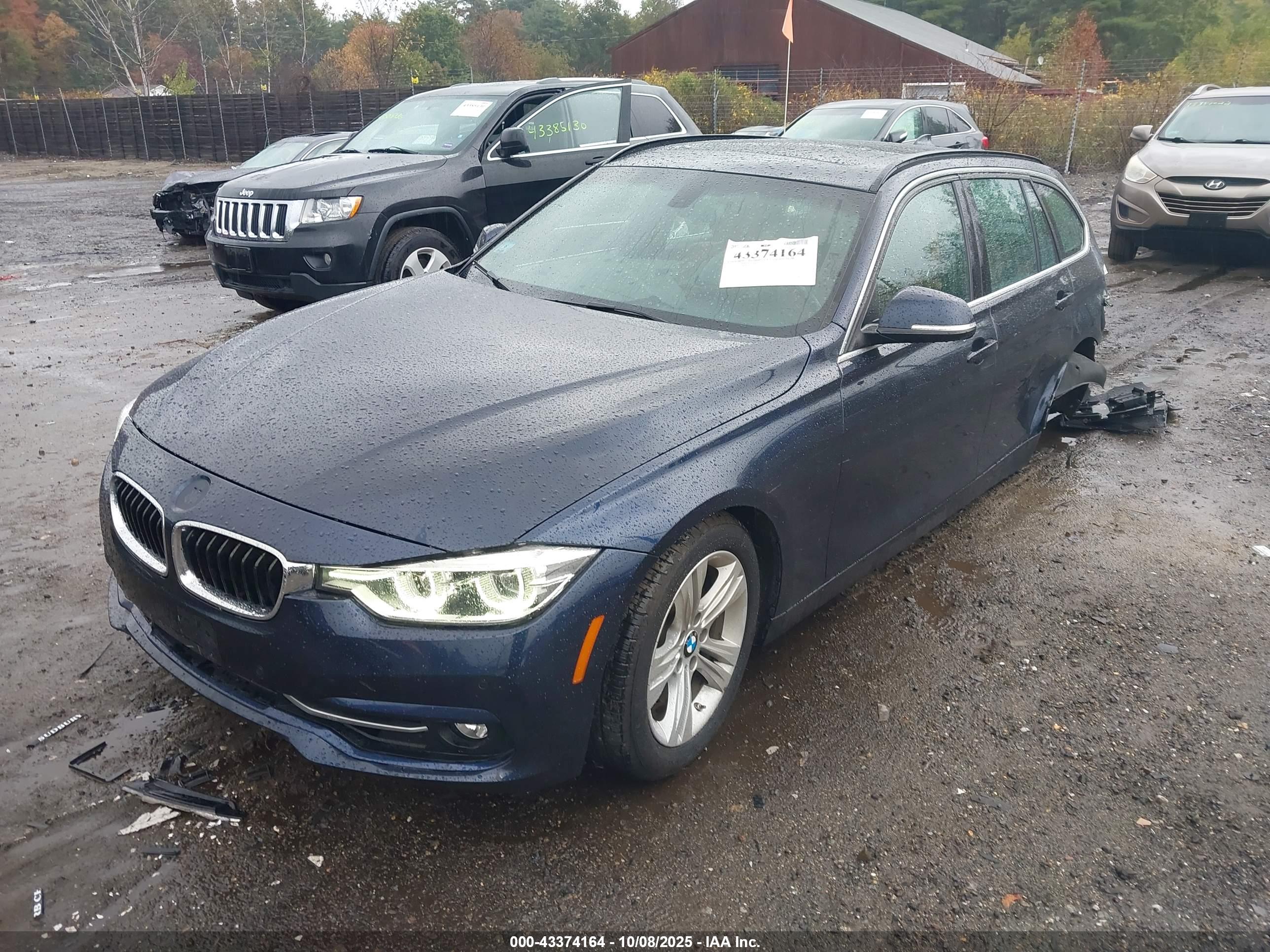 BMW 328I image 2