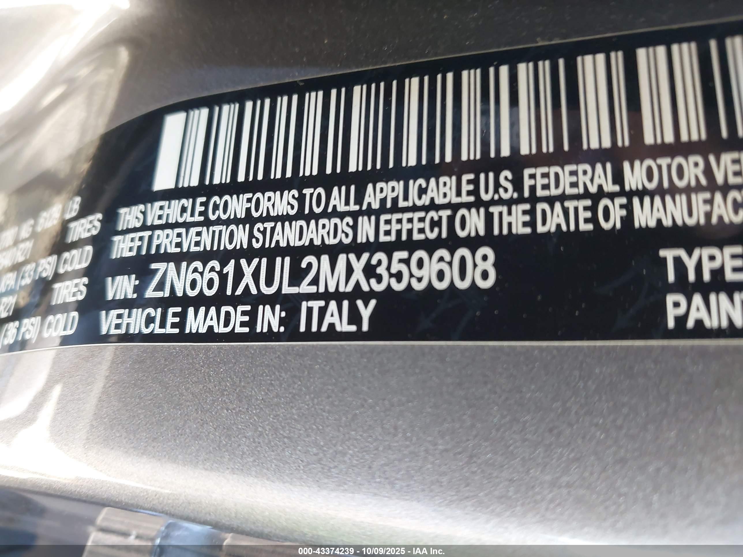 MASERATI LEVANTE image 9