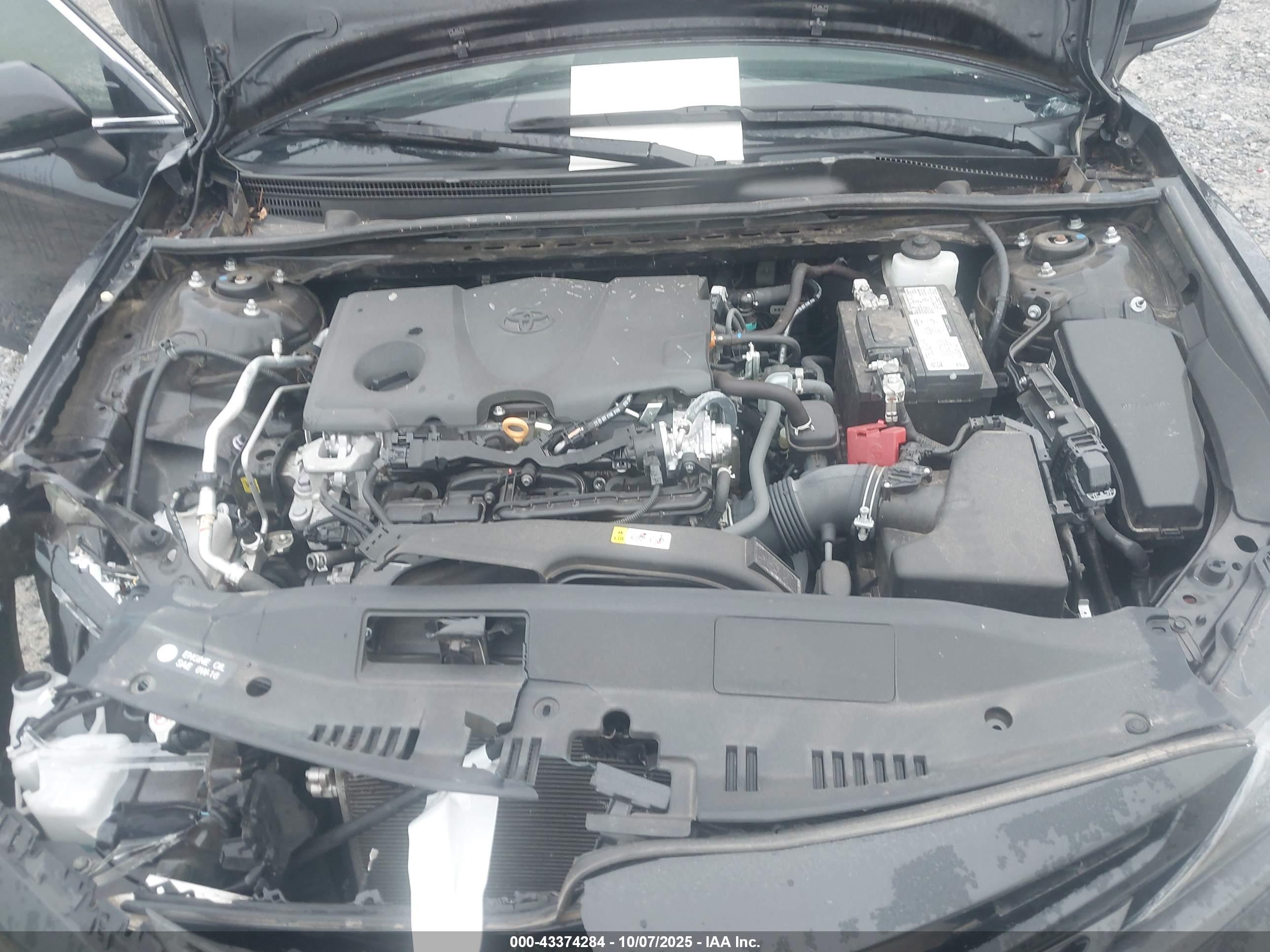 TOYOTA CAMRY image 10
