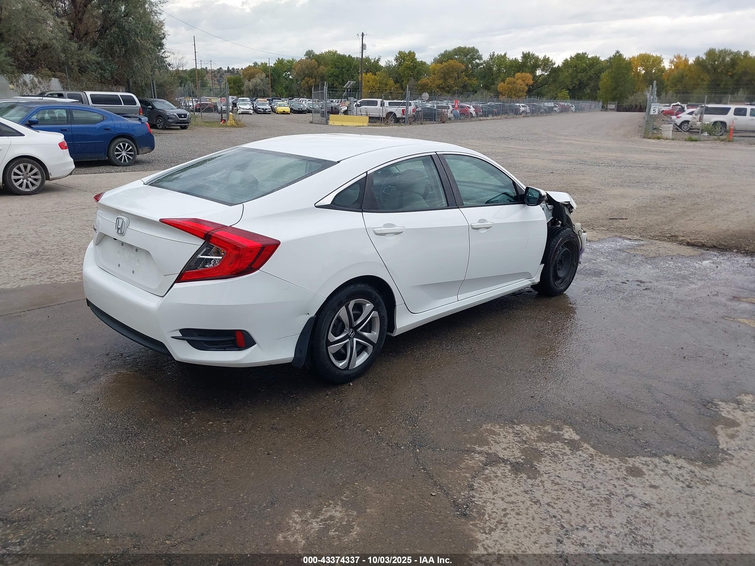 HONDA CIVIC image 4