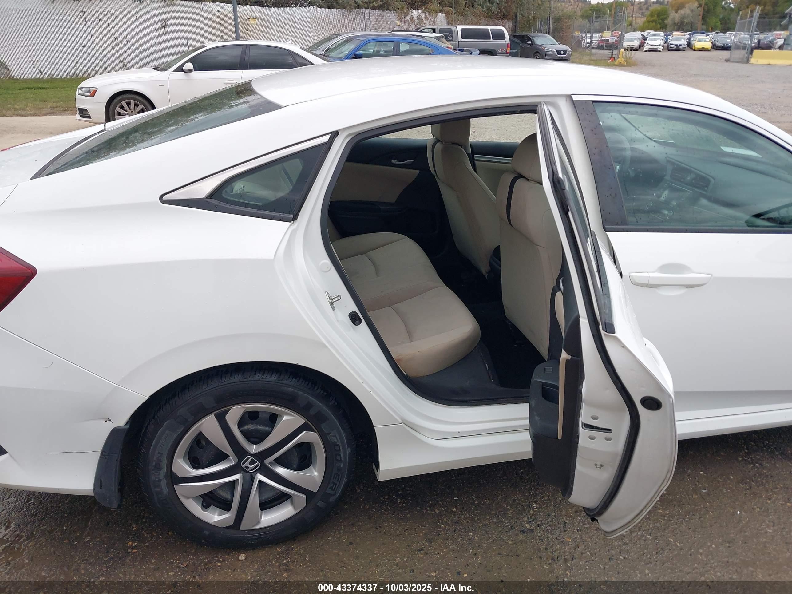 HONDA CIVIC image 8