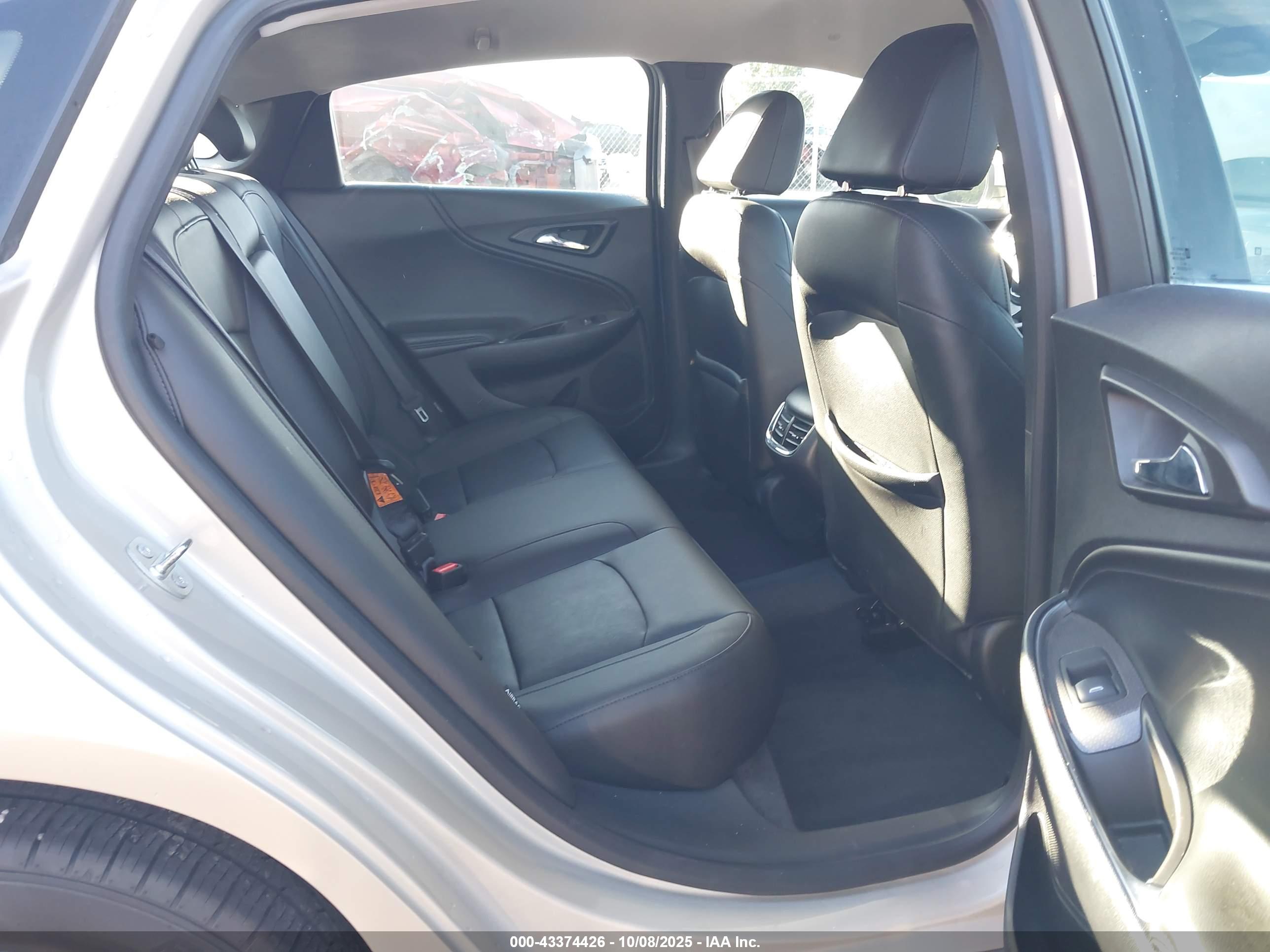 CHEVROLET MALIBU image 8