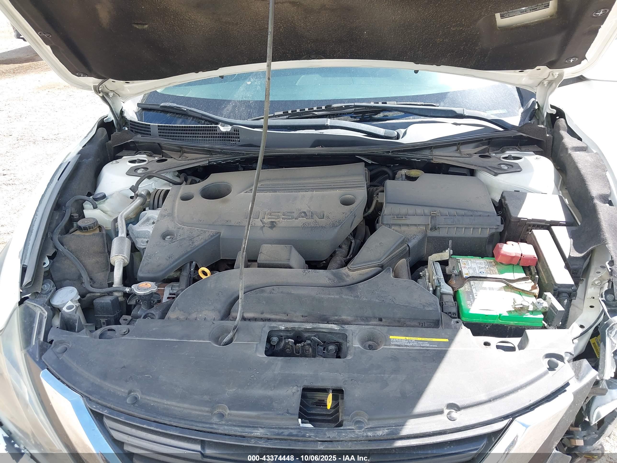 NISSAN ALTIMA image 10