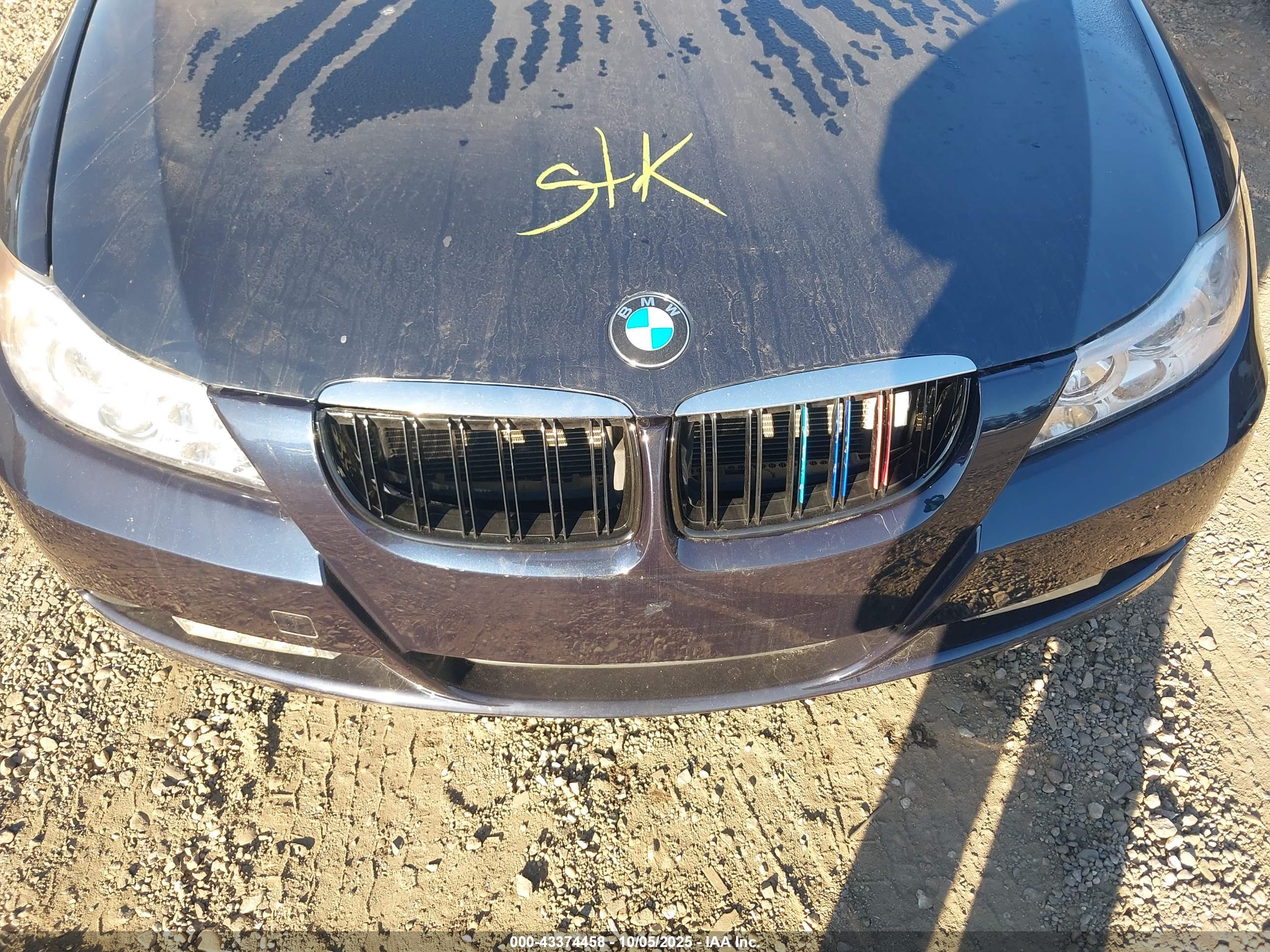 BMW 335XI image 10