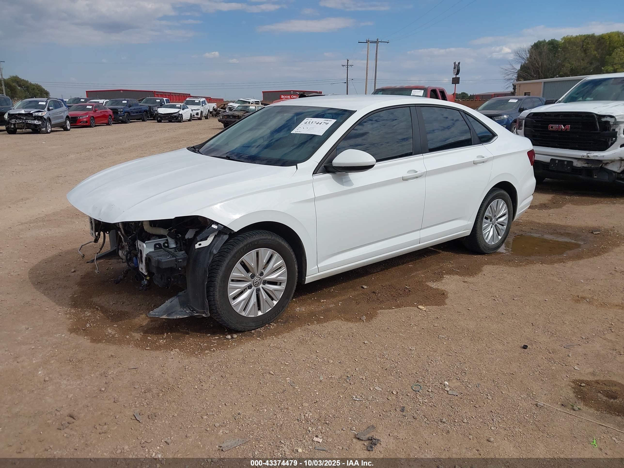 VOLKSWAGEN JETTA image 2