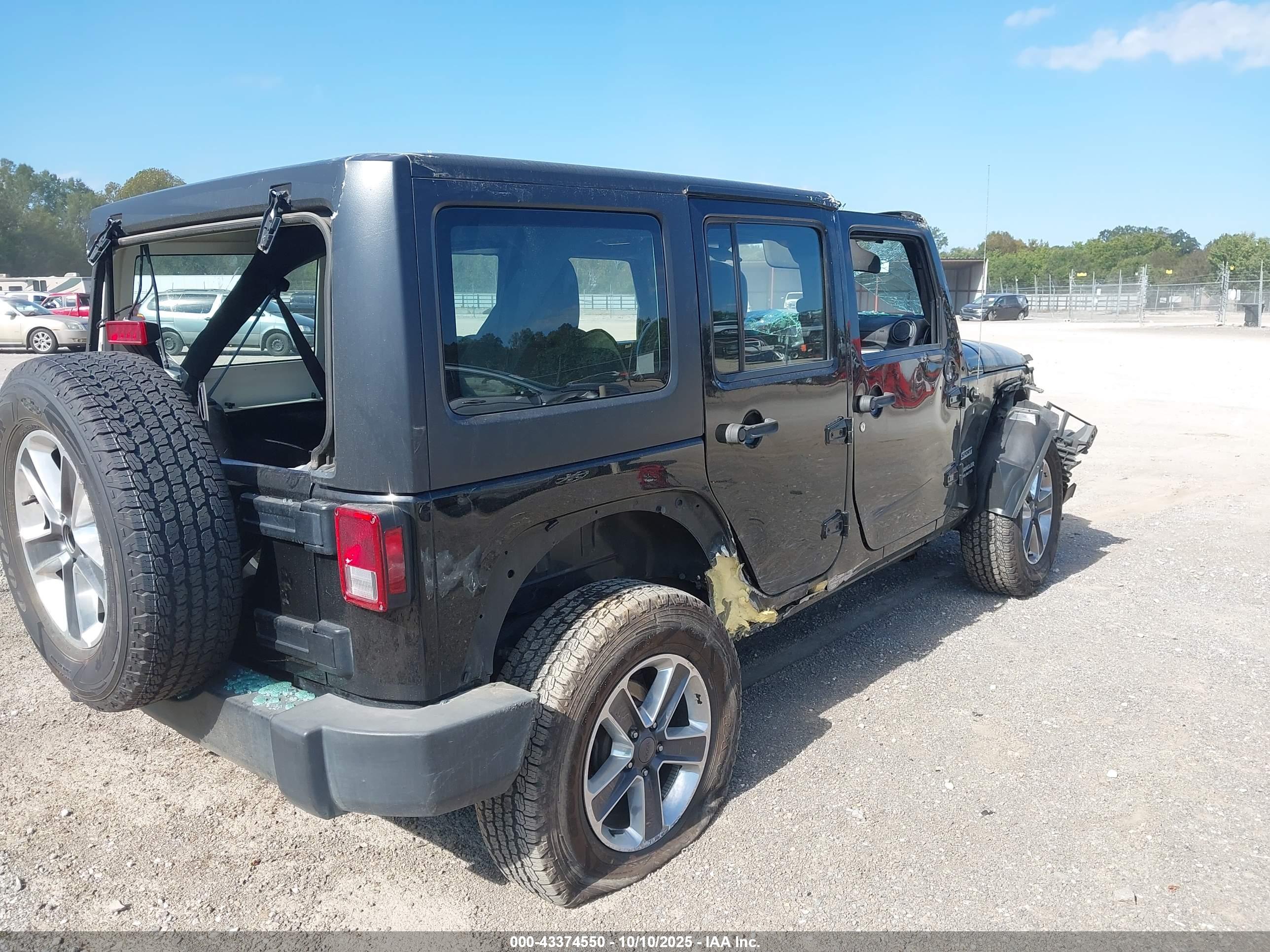 JEEP WRANGLER image 4