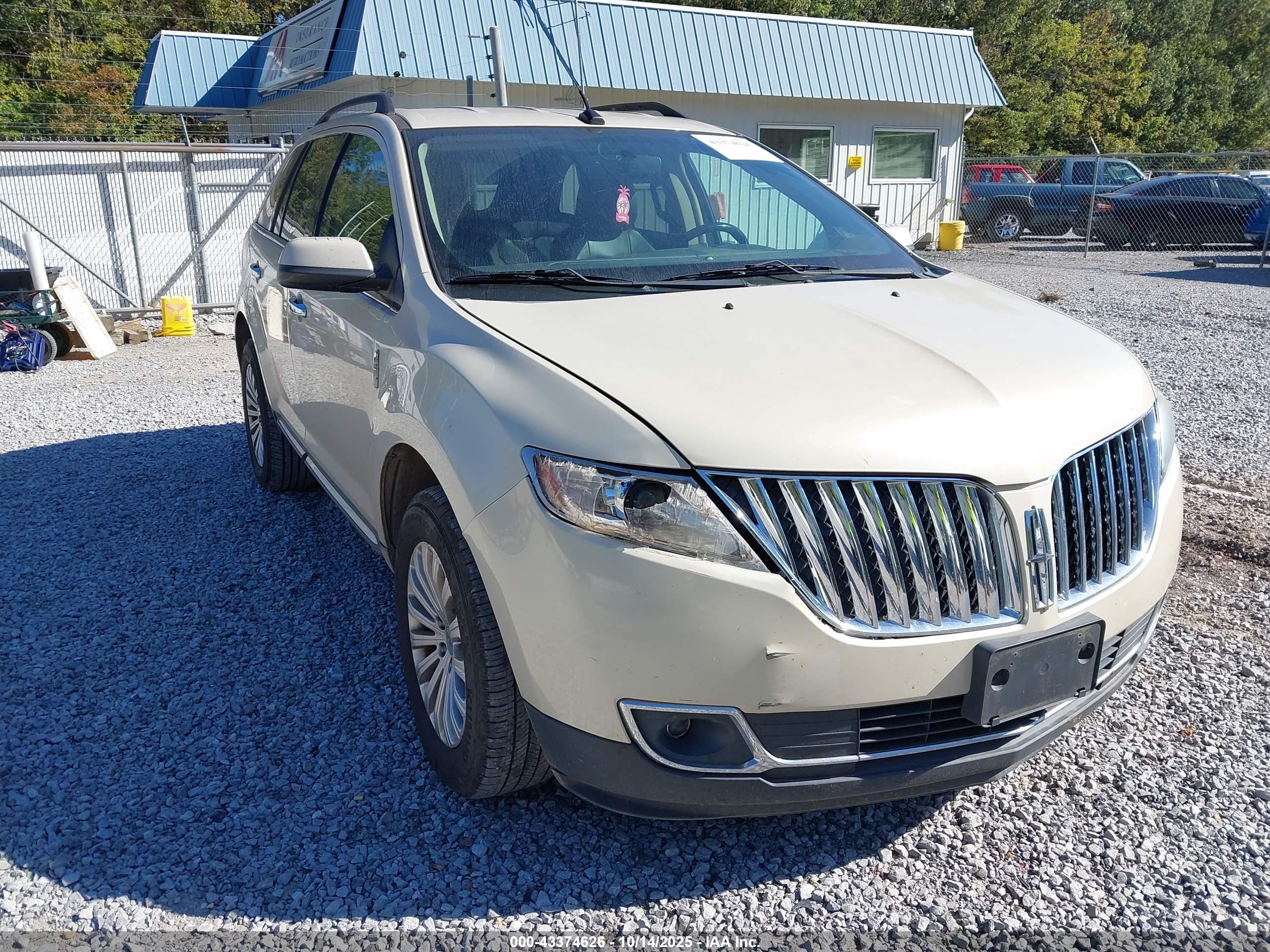 LINCOLN MKX image 6