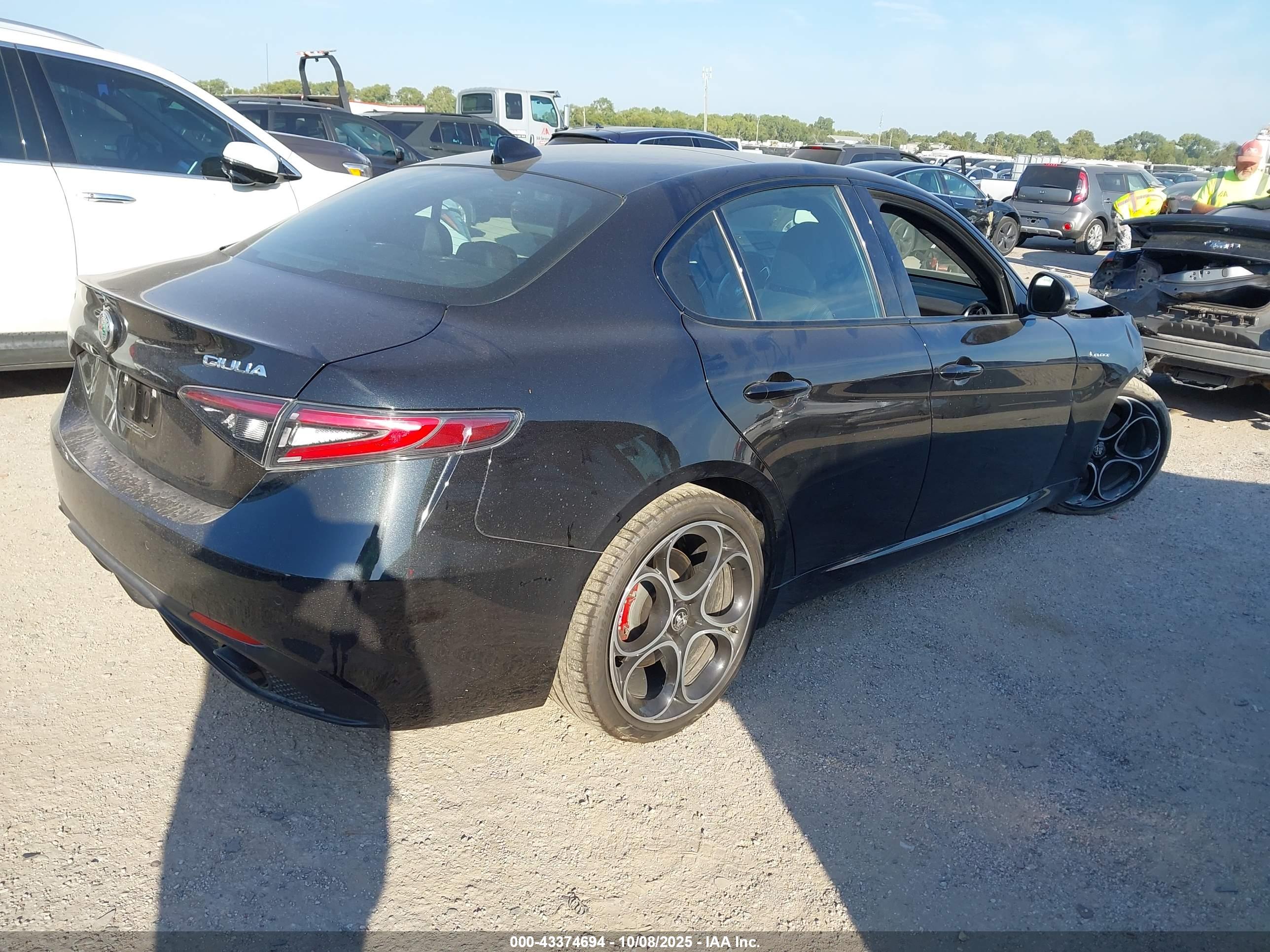 ALFA ROMEO image 4