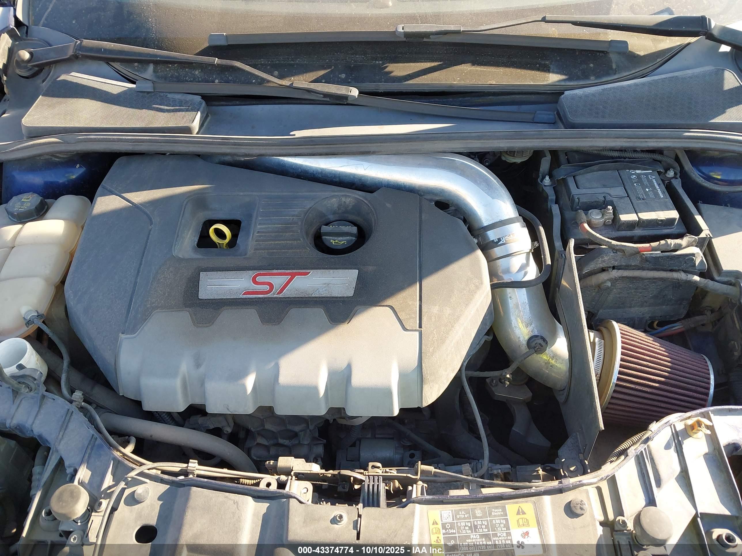 FORD FOCUS image 10