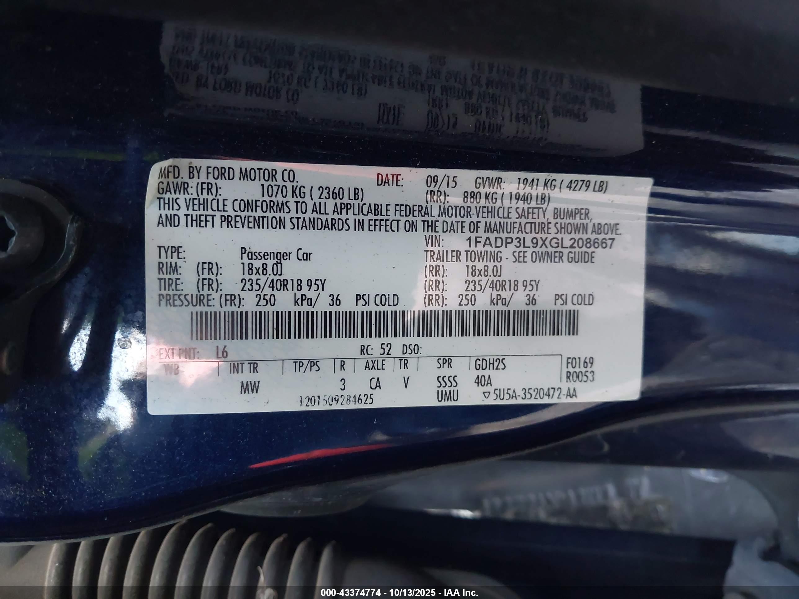 FORD FOCUS image 9