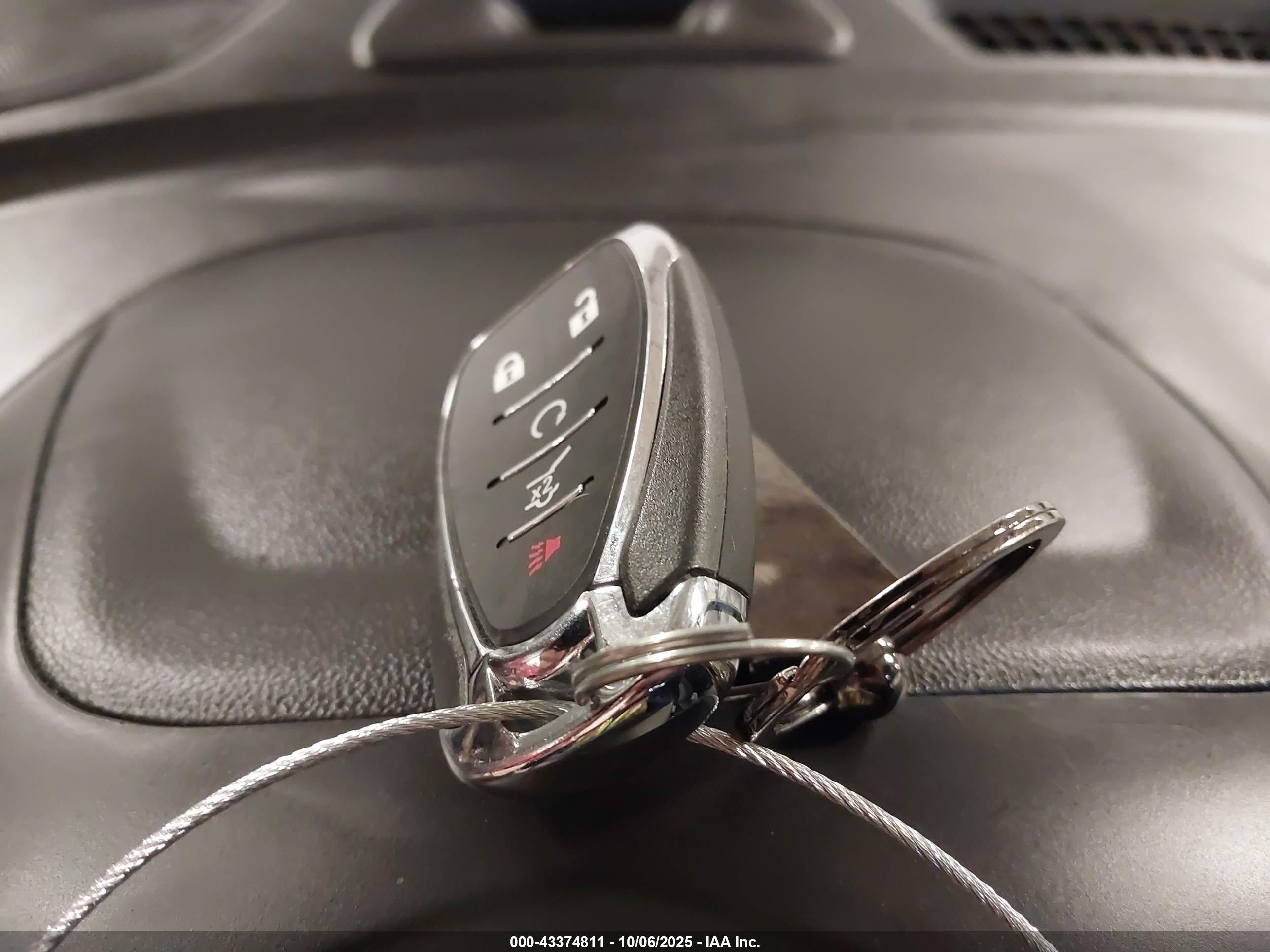 CHEVROLET EQUINOX image 11