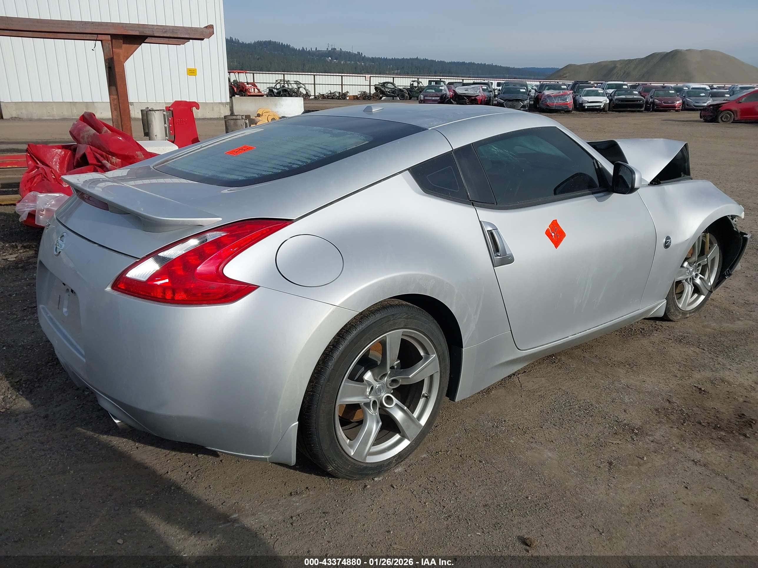 NISSAN 370Z image 4