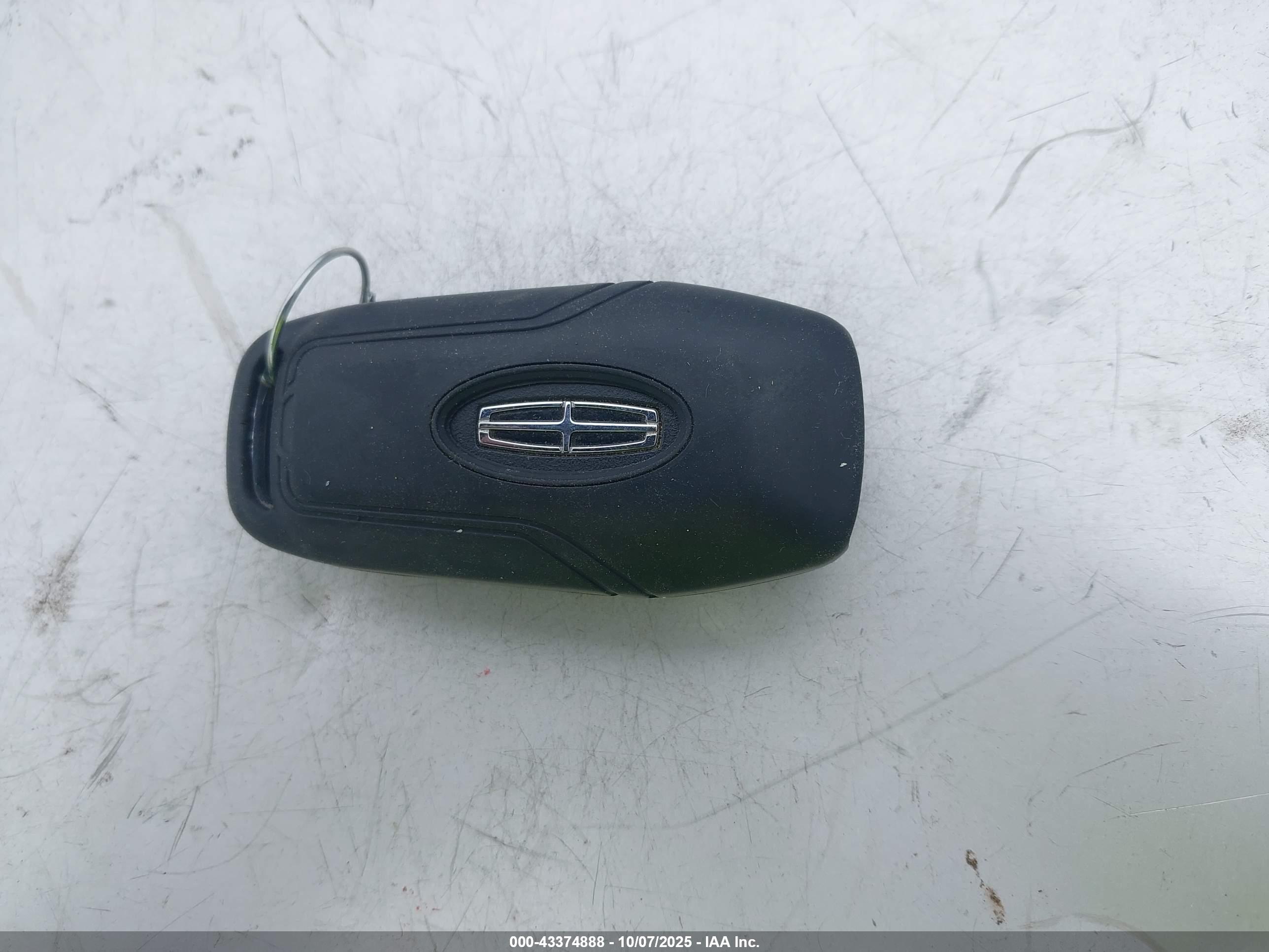 LINCOLN MKX image 11