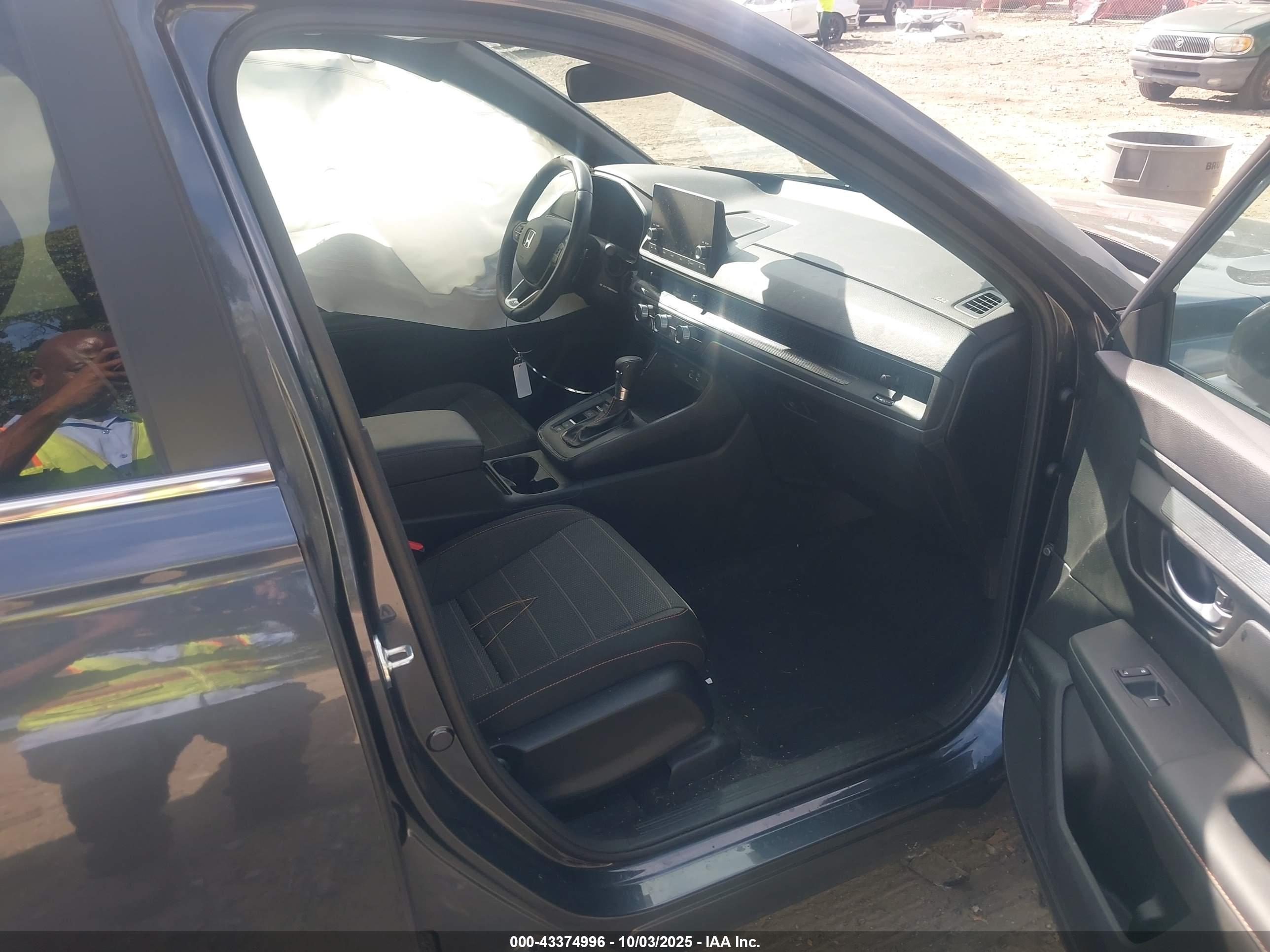 HONDA CR-V image 5