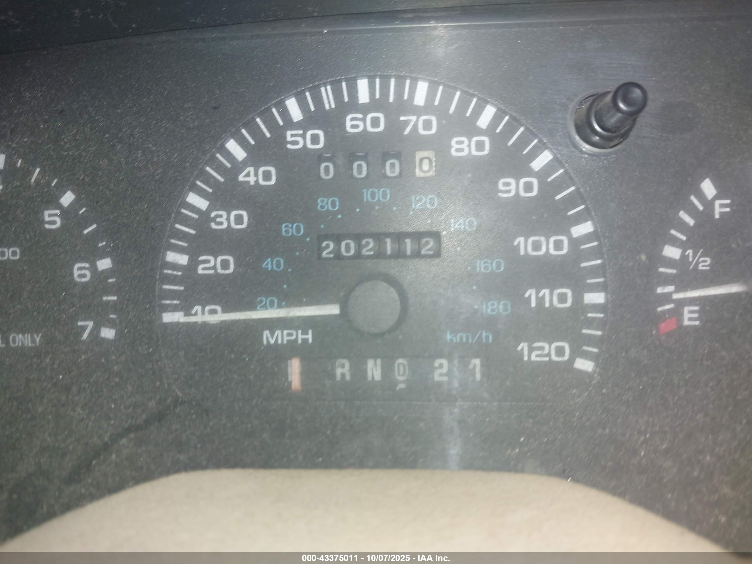 FORD WINDSTAR image 7