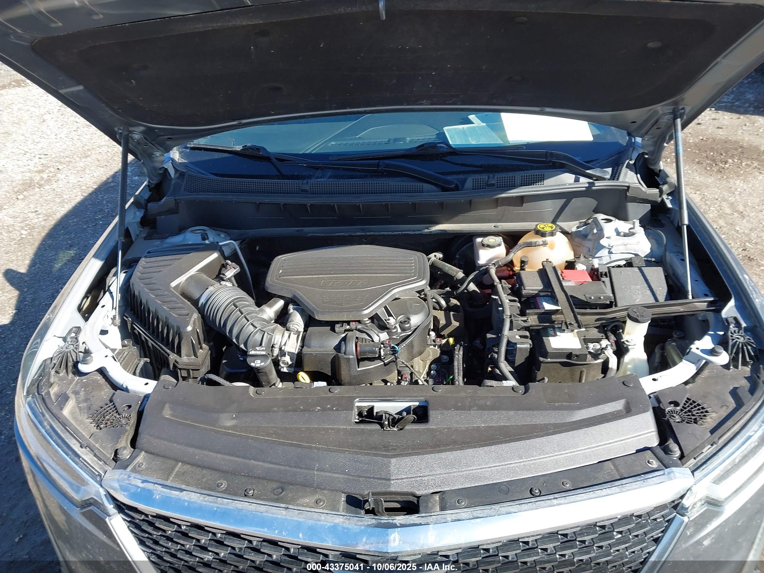 CADILLAC XT6 image 10