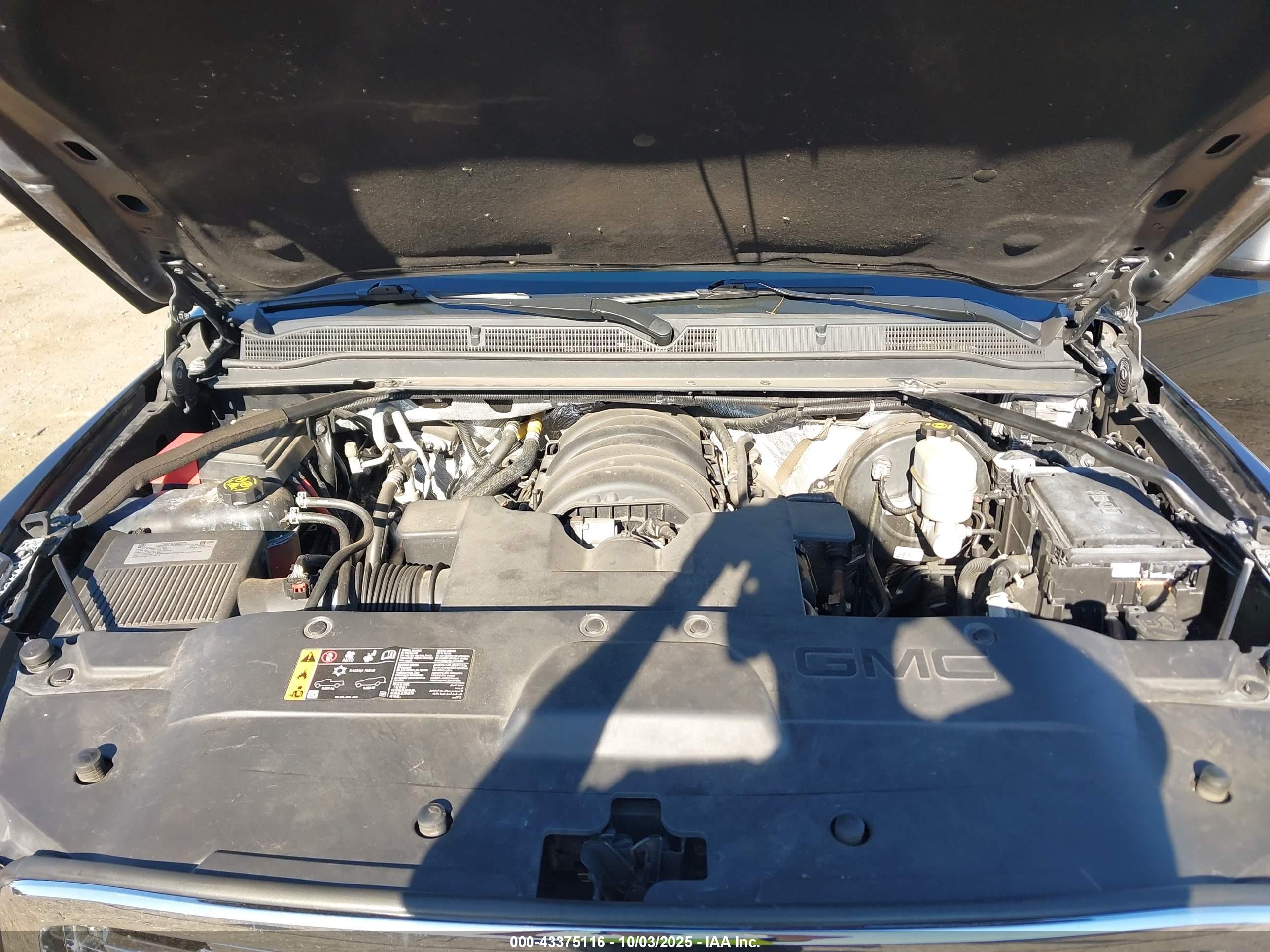 GMC YUKON image 10