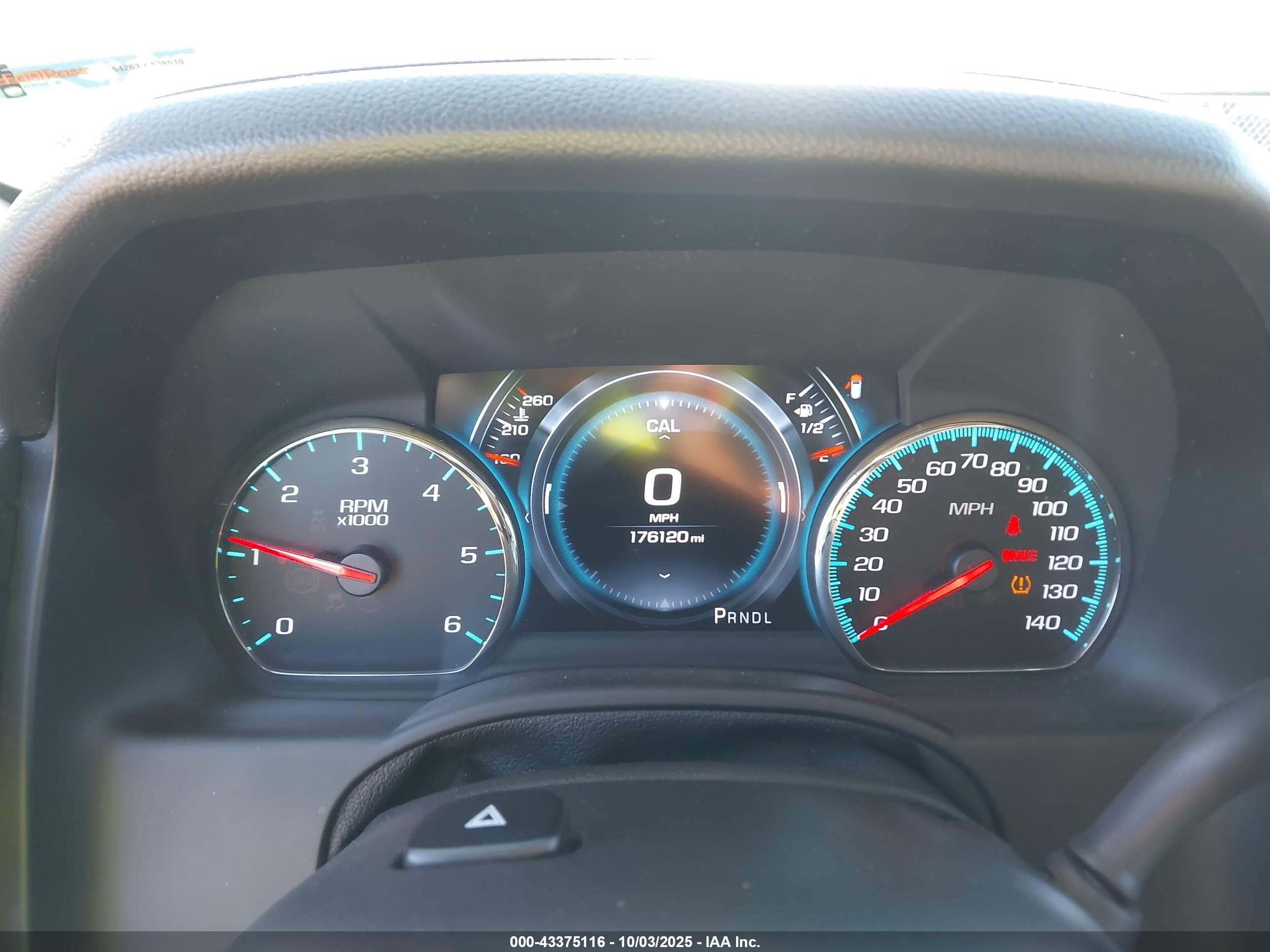 GMC YUKON image 7